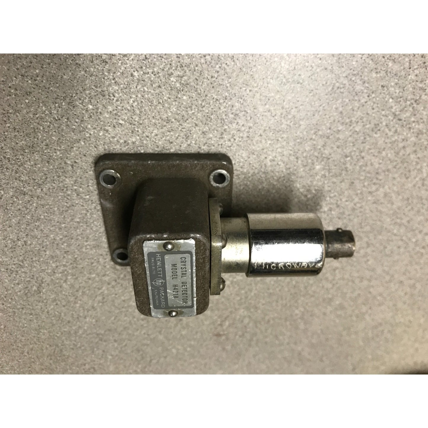 HP Crystal Detector H421A top and side view