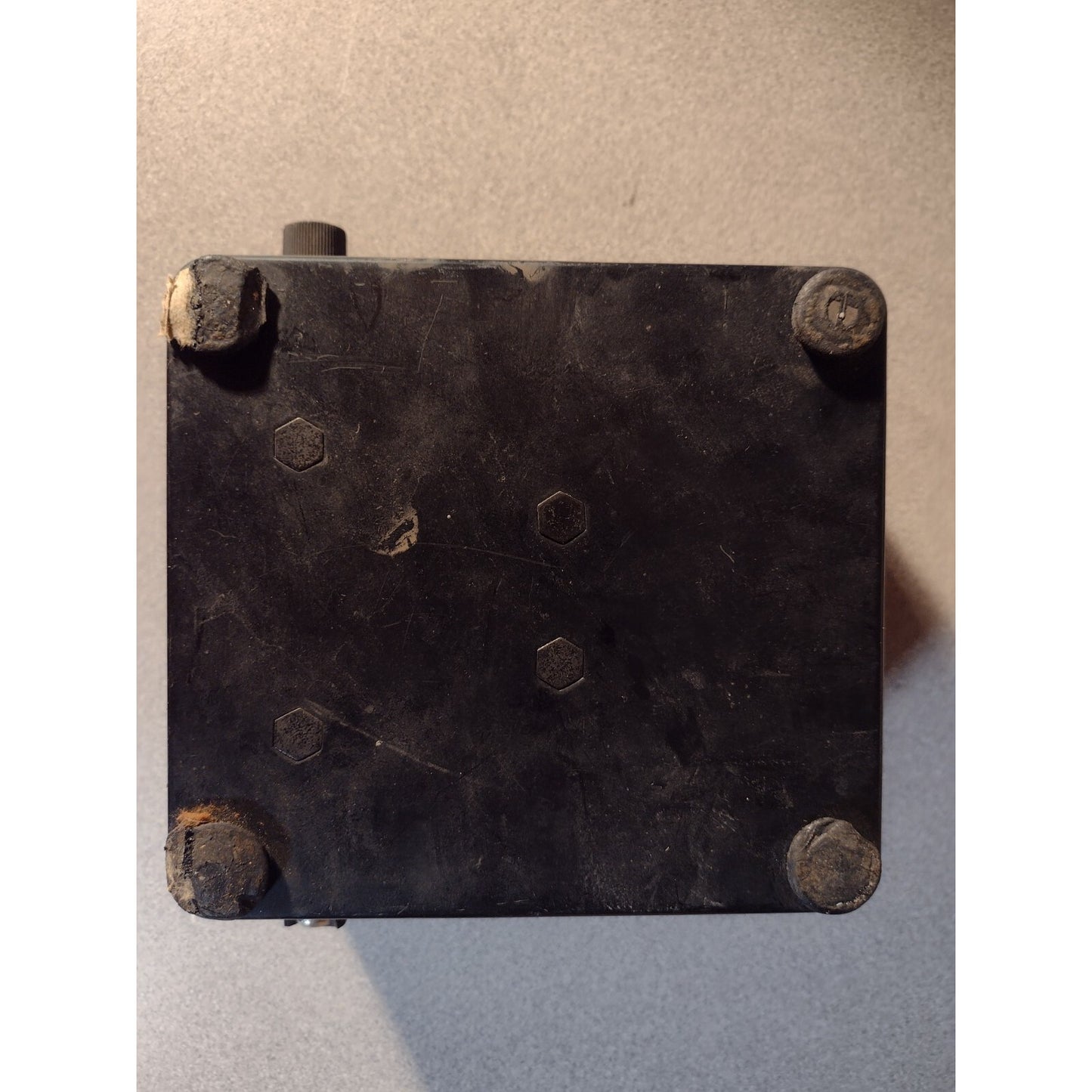 Jewell Electrical Instrument Co. Microampres Direct Current Meter bottom view