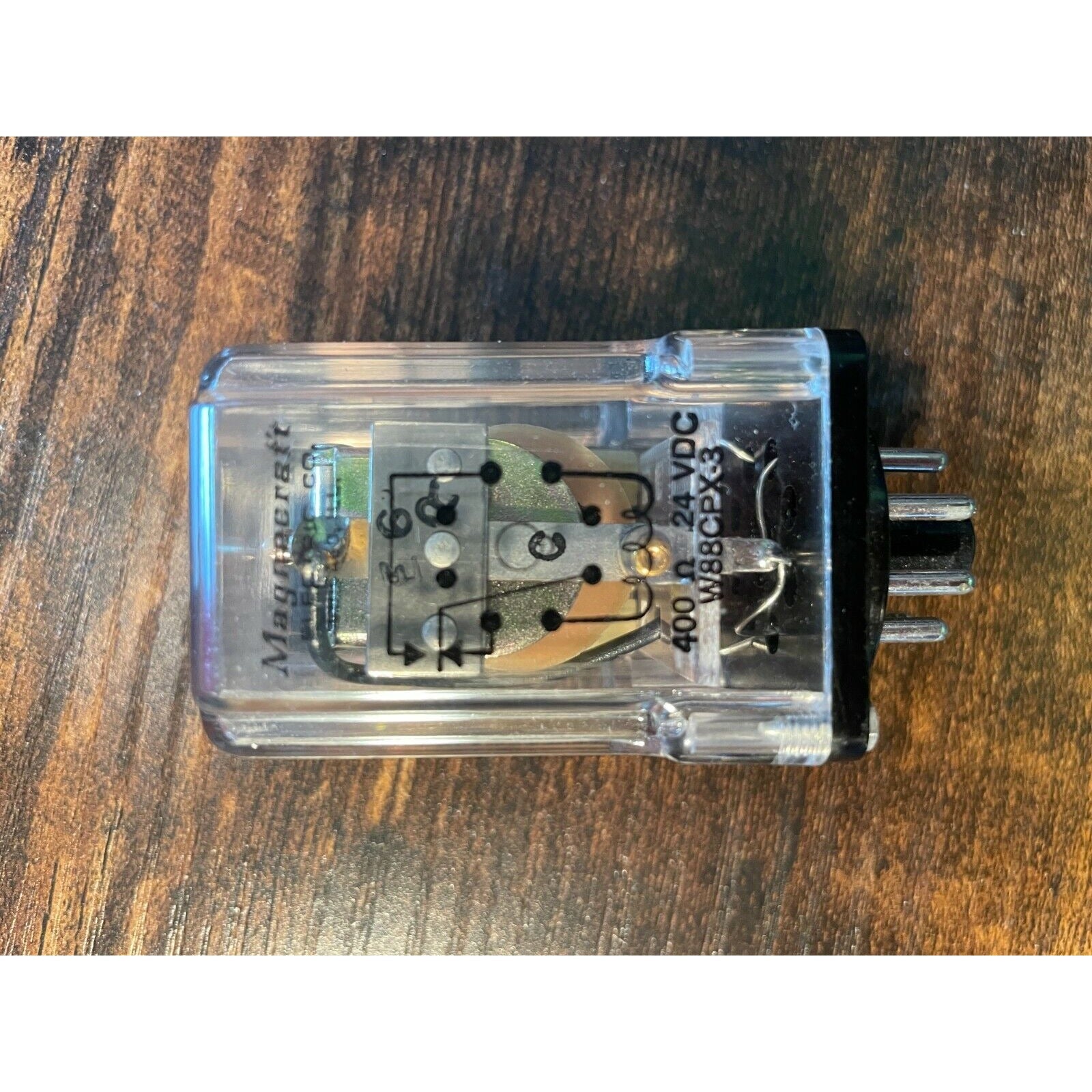 Magnecraft W88CPX-3 24VDC 400OHMS - Sigma AD114 Relay Base label