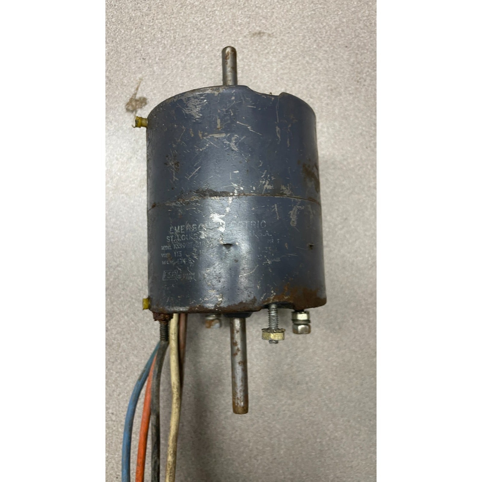 Emerson Electric 115 VAC Electric Motor - Model K33HXBT-218 closeup