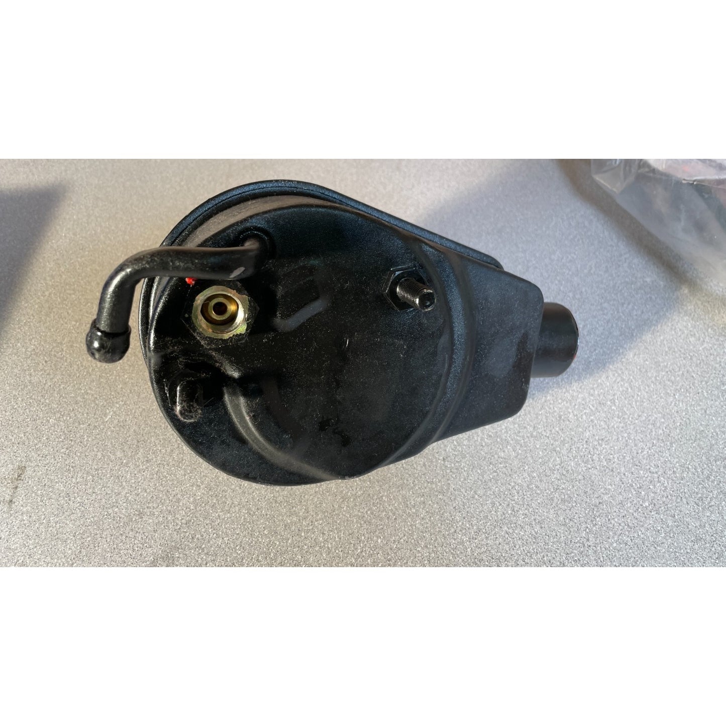 Vision-OE Power Steering Products 732-2108 Pump top view with connections