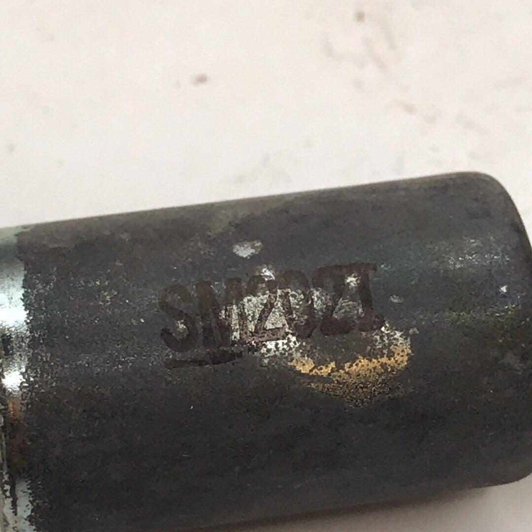Magneto Condenser SM202I Used closeup