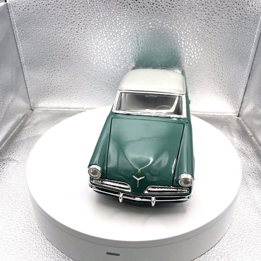 Miasto 1953 Studebaker Starliner Teal Die Cast, Scale: 1/18 11451 front end
