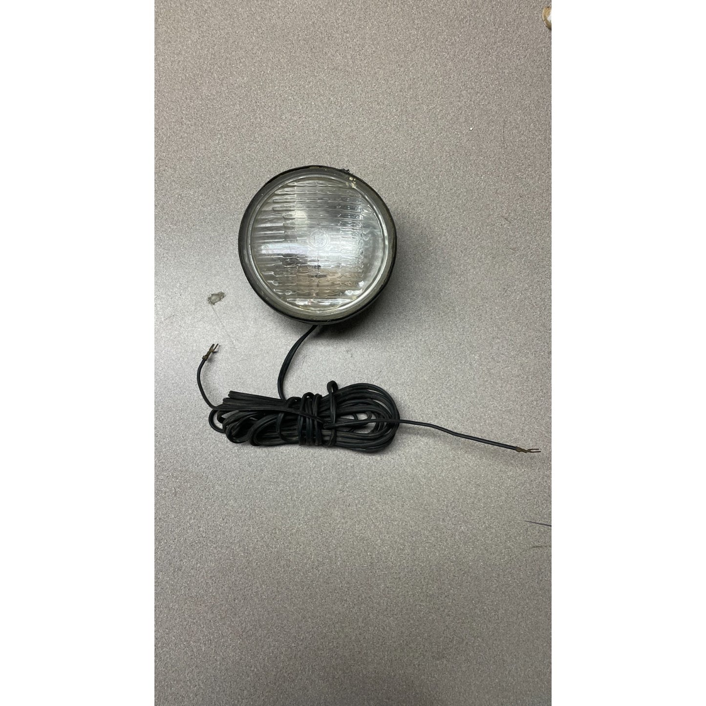Westinghouse 12V DC Round Auxiliary Light front view