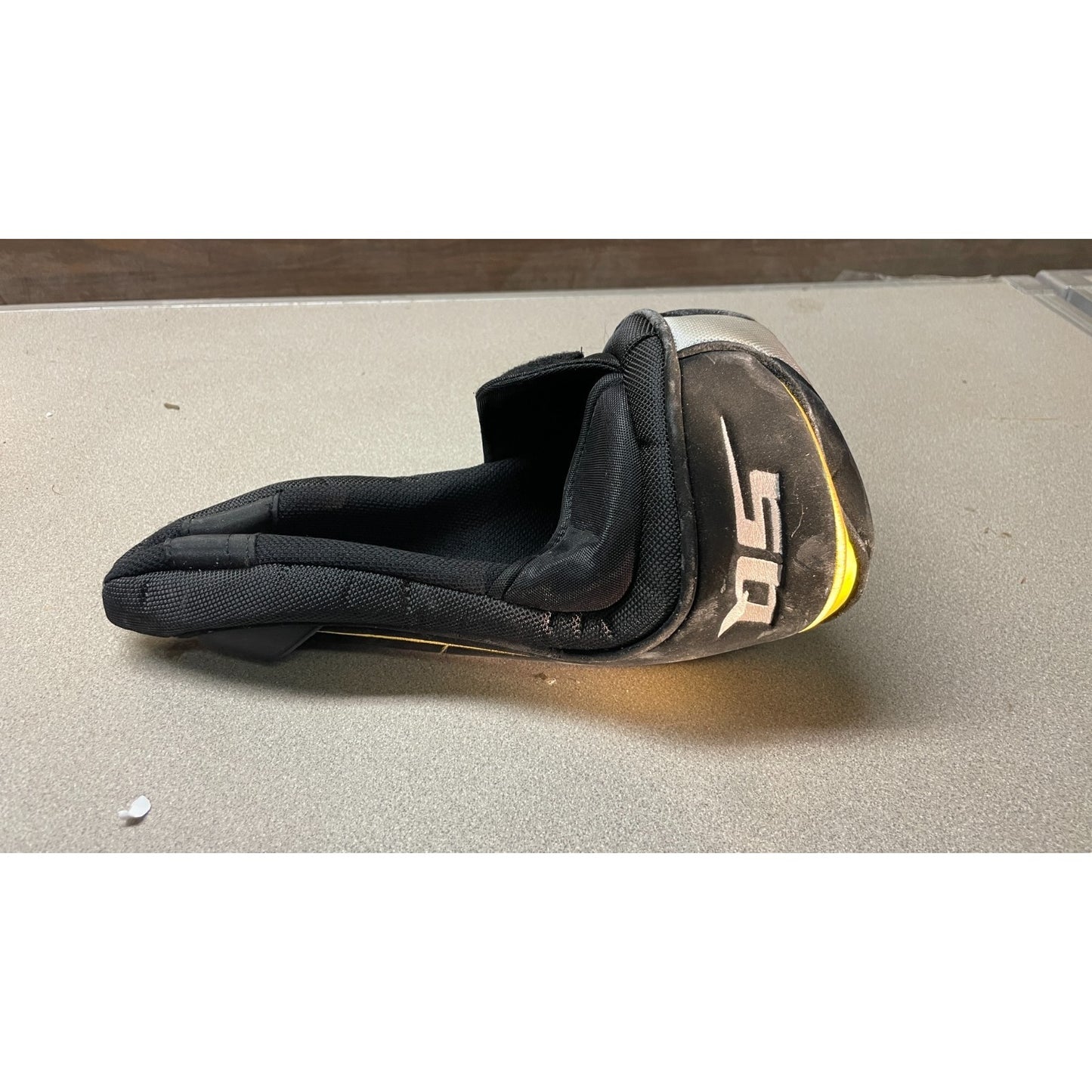 Nike SQ Dymo2 Driver Headcover side view