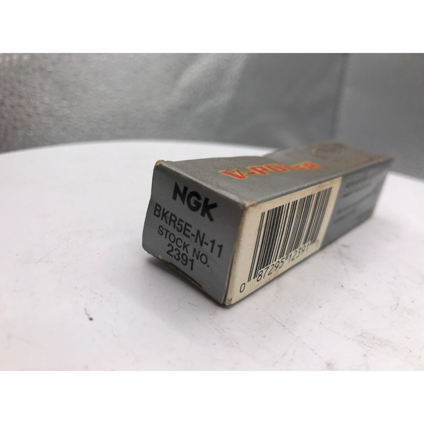 NGK Spark Plugs V-power Resistor Type BKR5E-N-11 Stock No. 2391