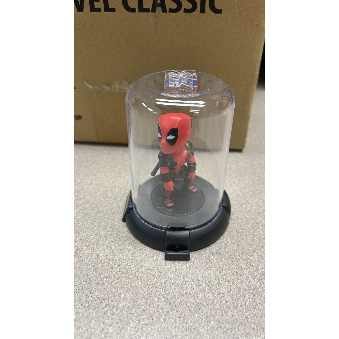 Domez Deadpool Collectible 1 of 8 (Bent Knee Pose)