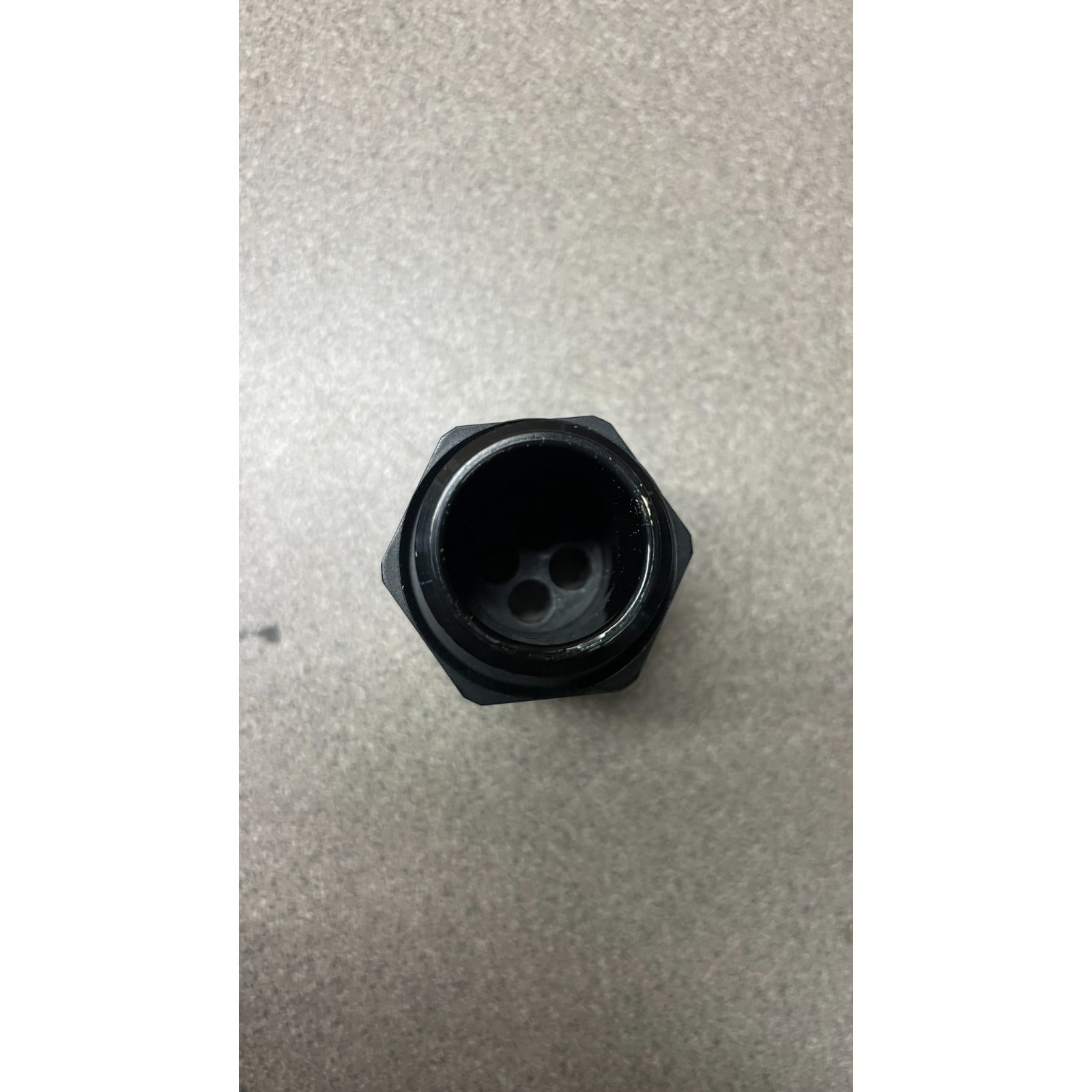 Heyco 4-hole Liquid Tight Cord Grip NPT 3/4 - Lot of 2 connector side view