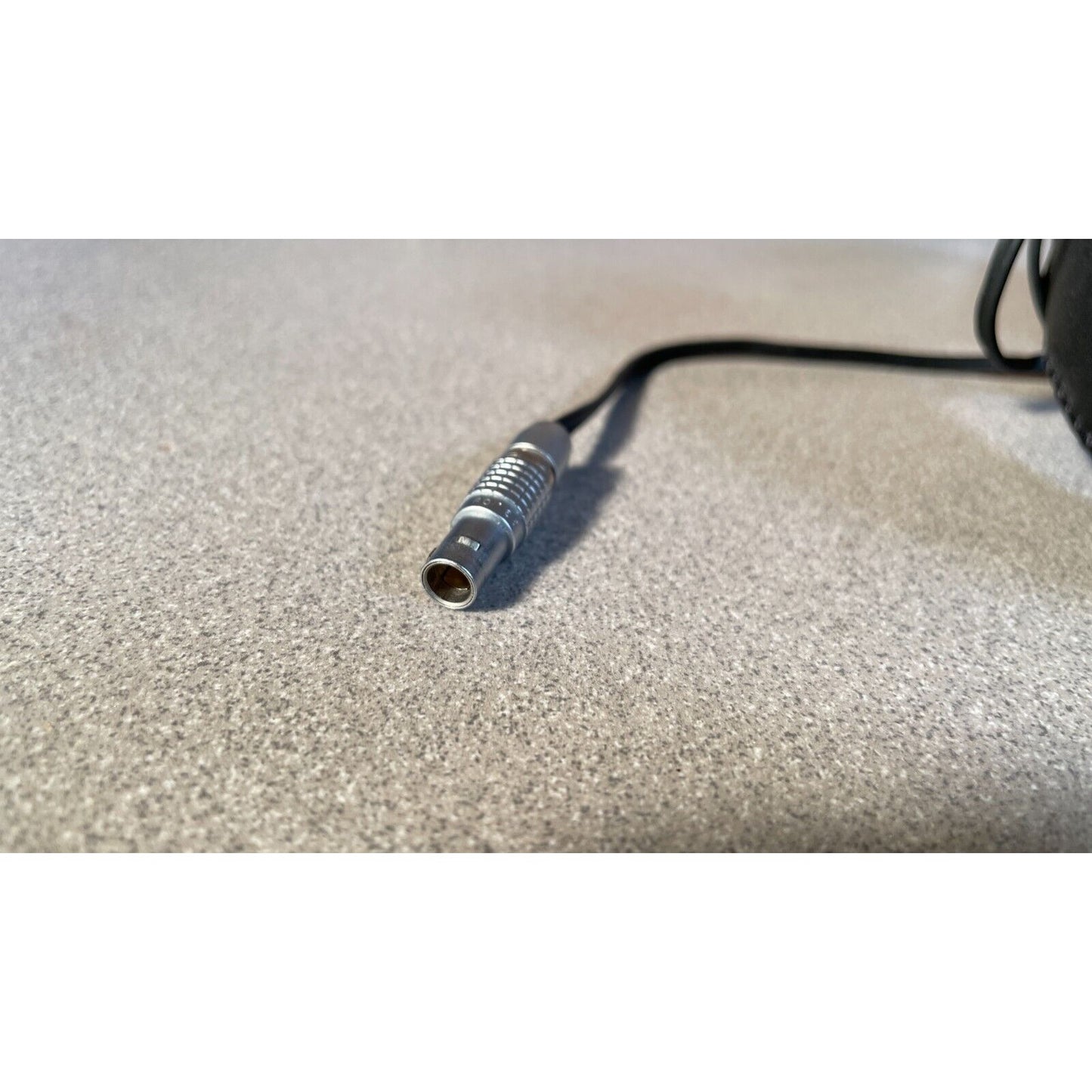 Ritron Headset with mic, push to talk, lemo connector