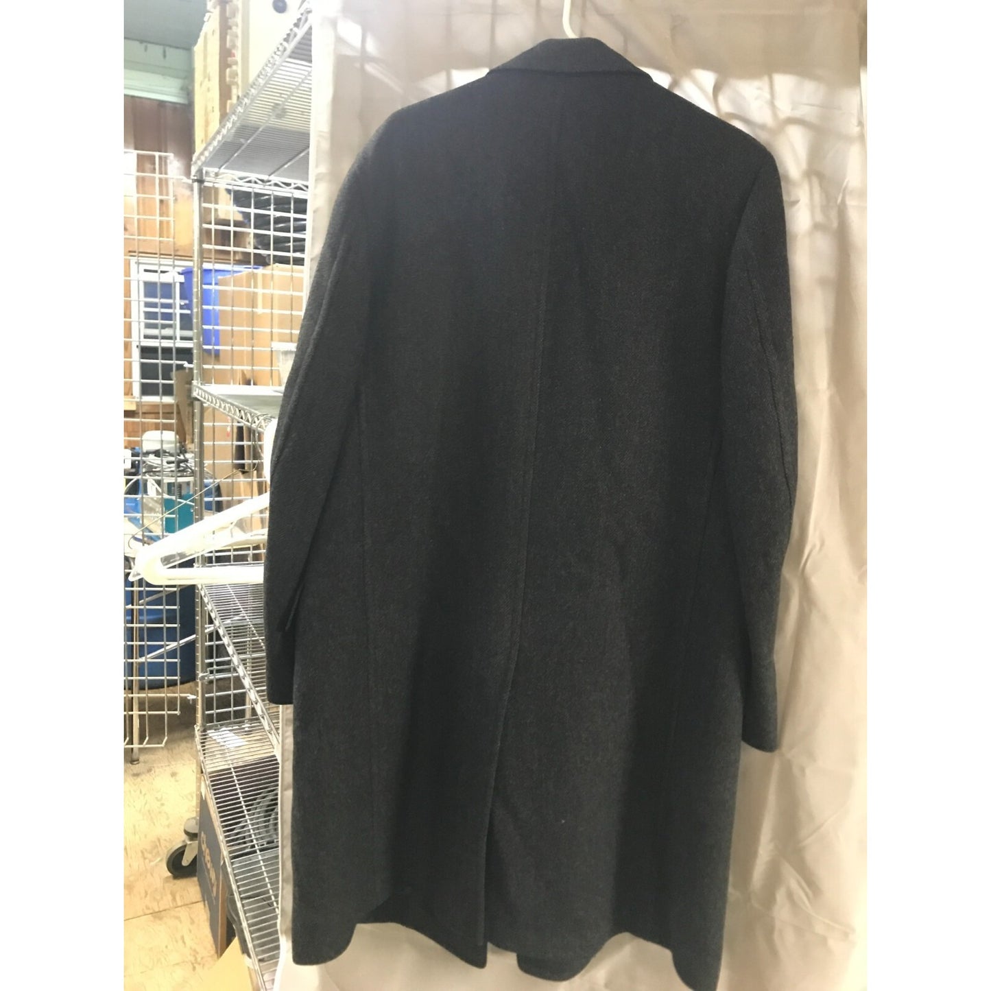 Filene's Men's Store Men's Grey Wool Top Coat, Men's M back of coat view