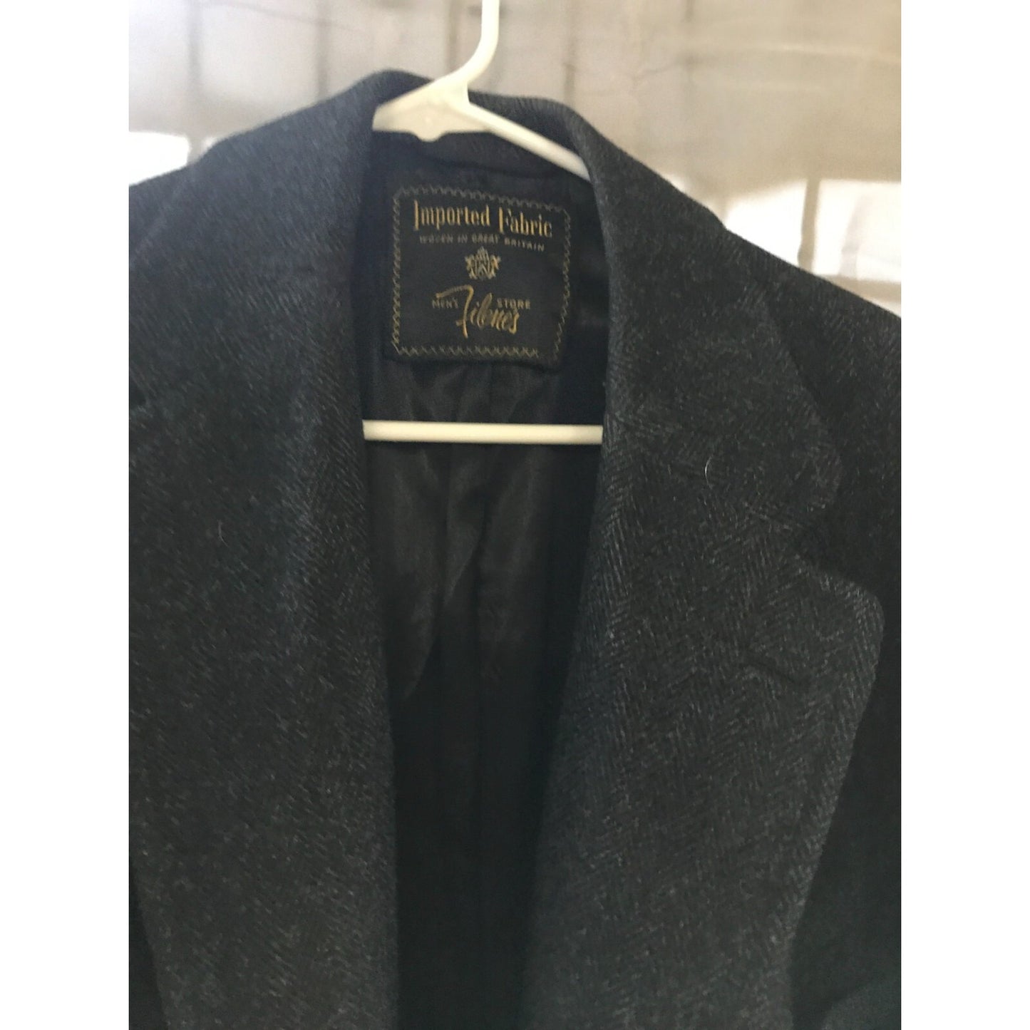 Filene's Men's Store Men's Grey Wool Top Coat, Men's M closeup of inside label