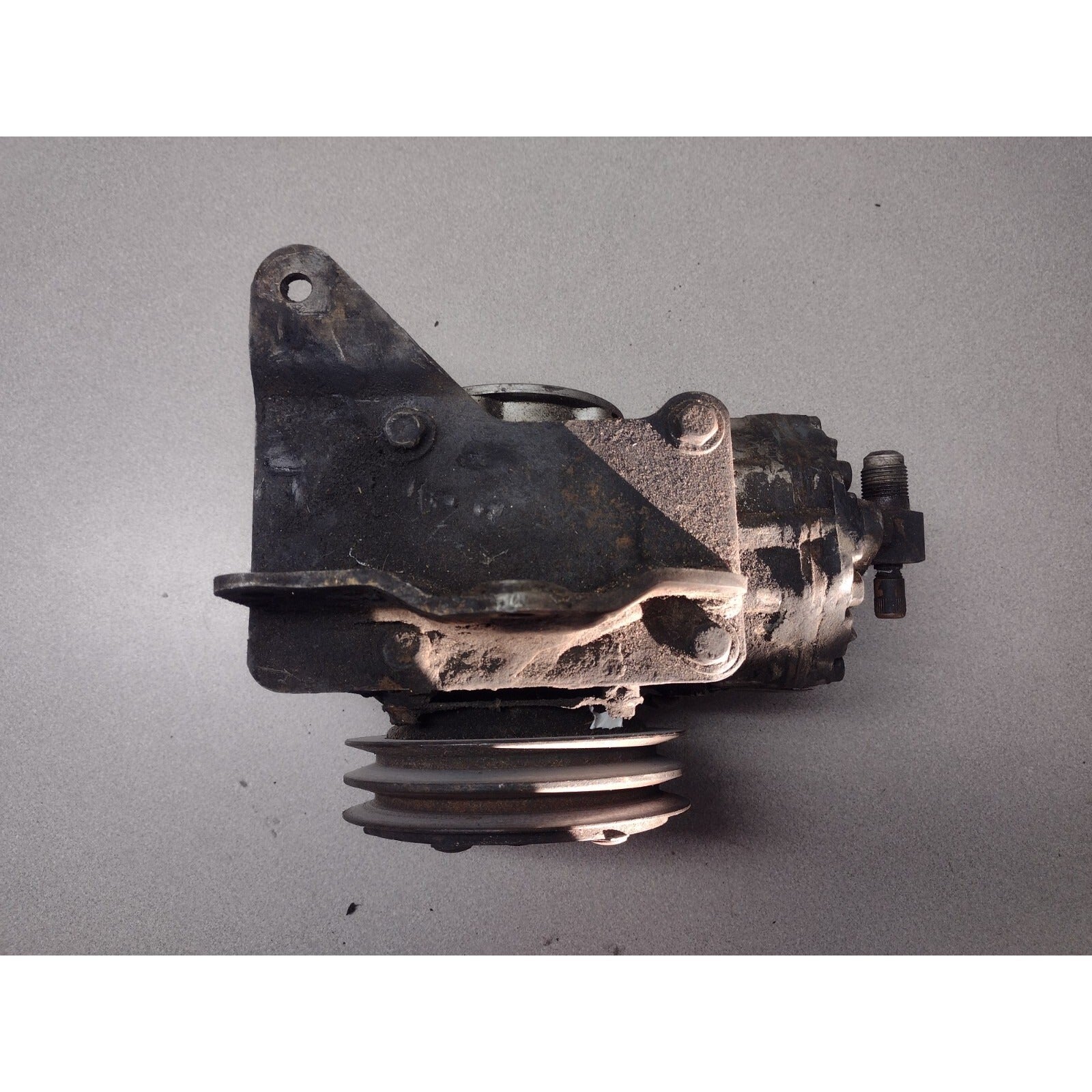 AC Compressor - Lester-6 012-05586 with bracket. top ovew