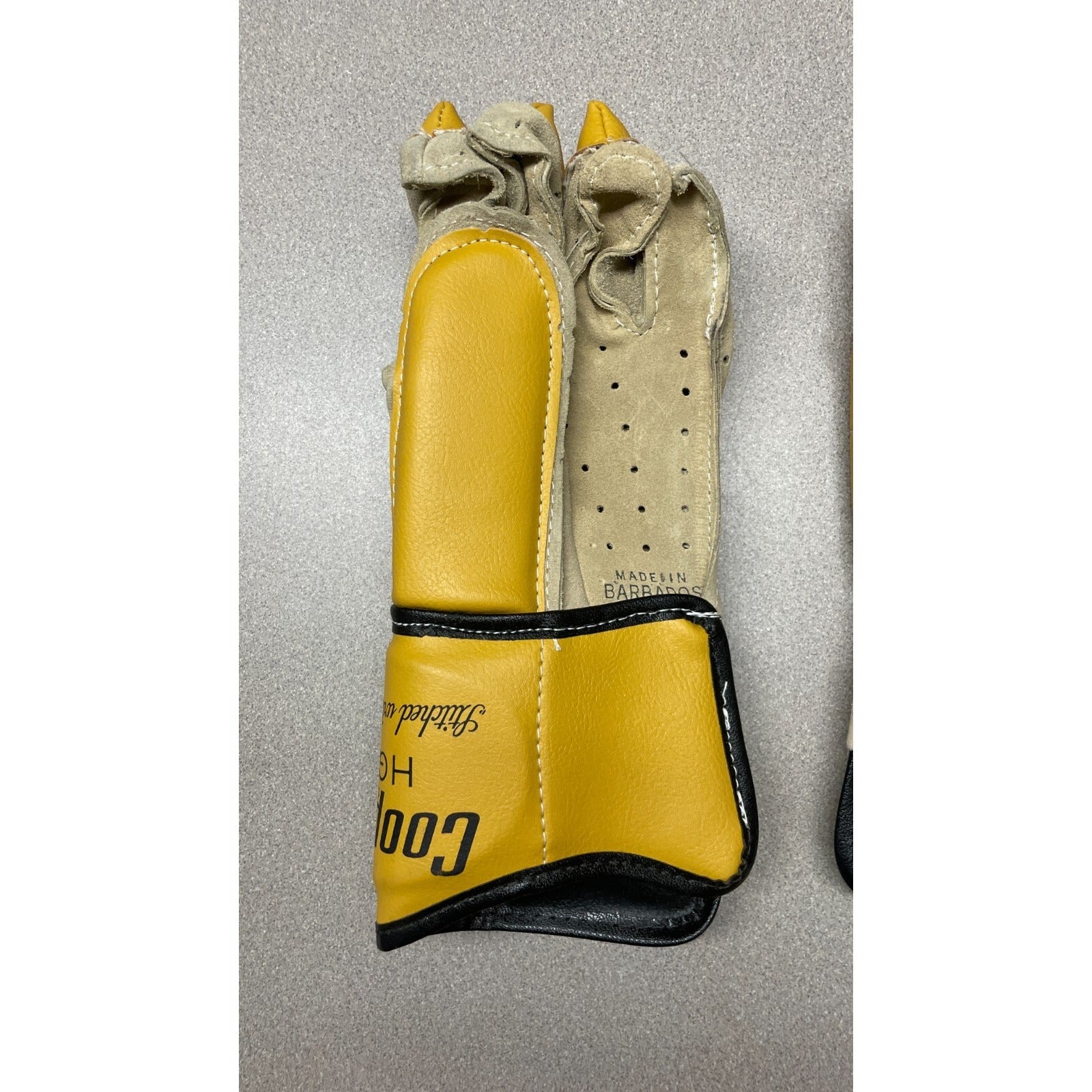 Cooper HG1 Canadian Hockey Gloves Vintage Stitched with Nylon back side of glove