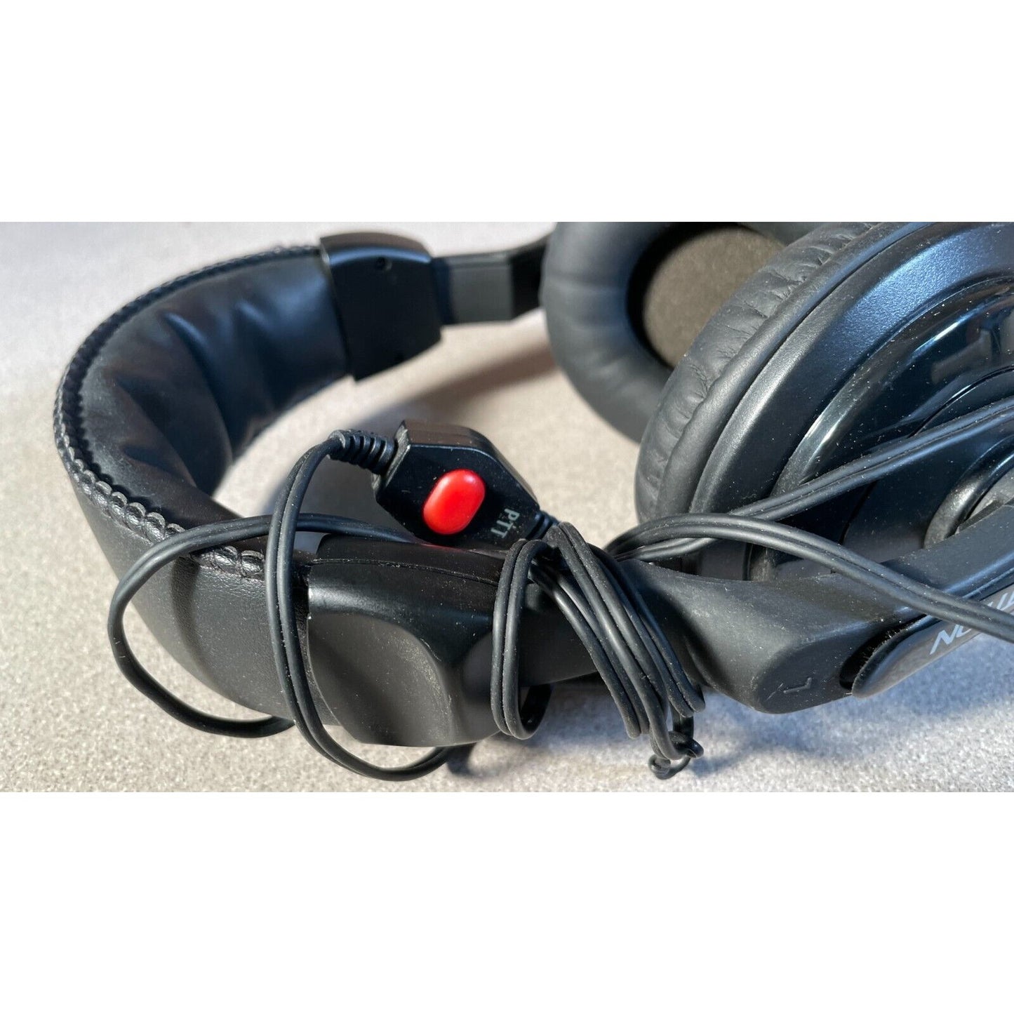 Ritron Headset with mic, push to talk, lemo connector