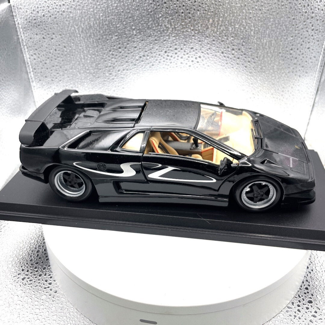 Maisto Lamborghini Diablo SV Black Die Cast with Base, Scale: 1/18 driver's side view