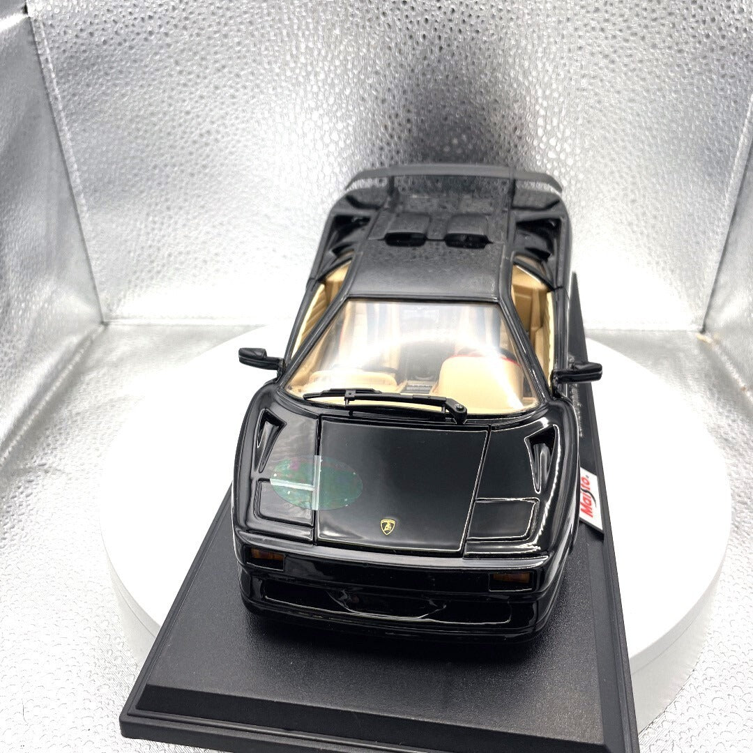 Maisto Lamborghini Diablo SV Black Die Cast with Base, Scale: 1/18
 front end