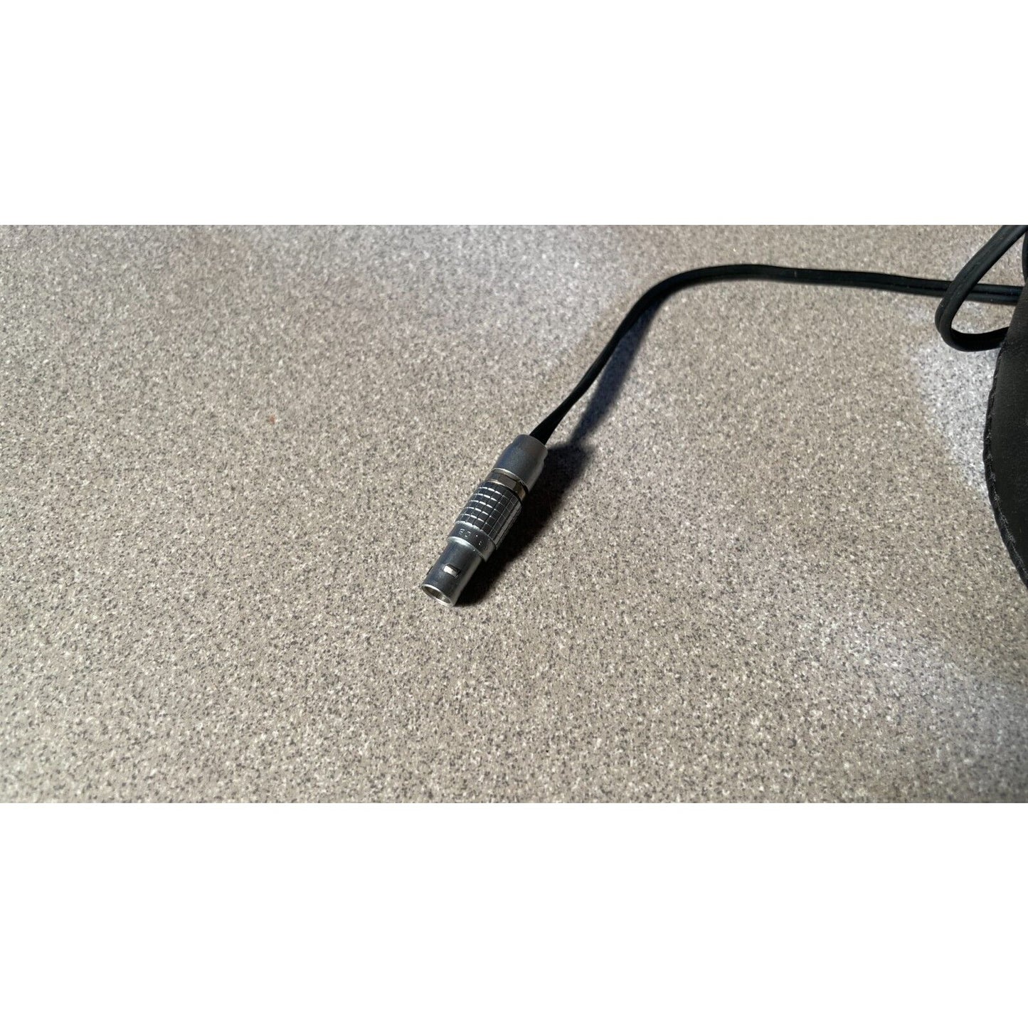 Ritron Headset with mic, push to talk, lemo connector