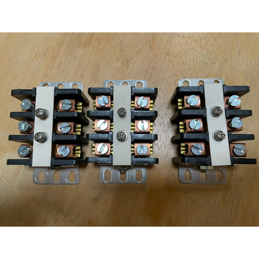 Curtis 3 point Terminal Block, 3 in picture