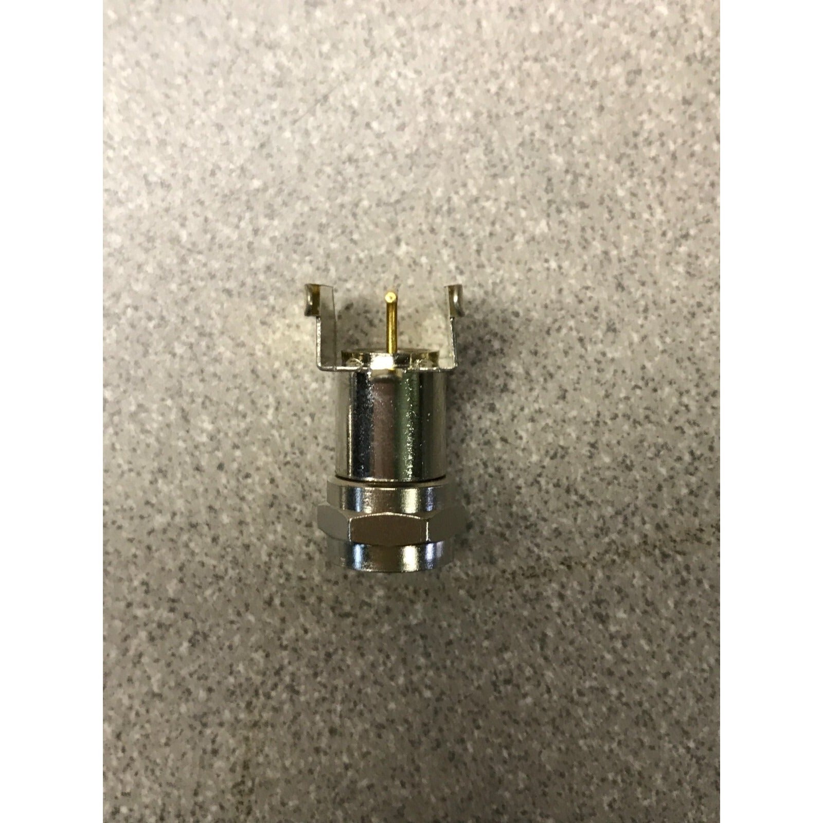F-Type Male Panel Mount right angle CTP-128-F040 closeup of connector