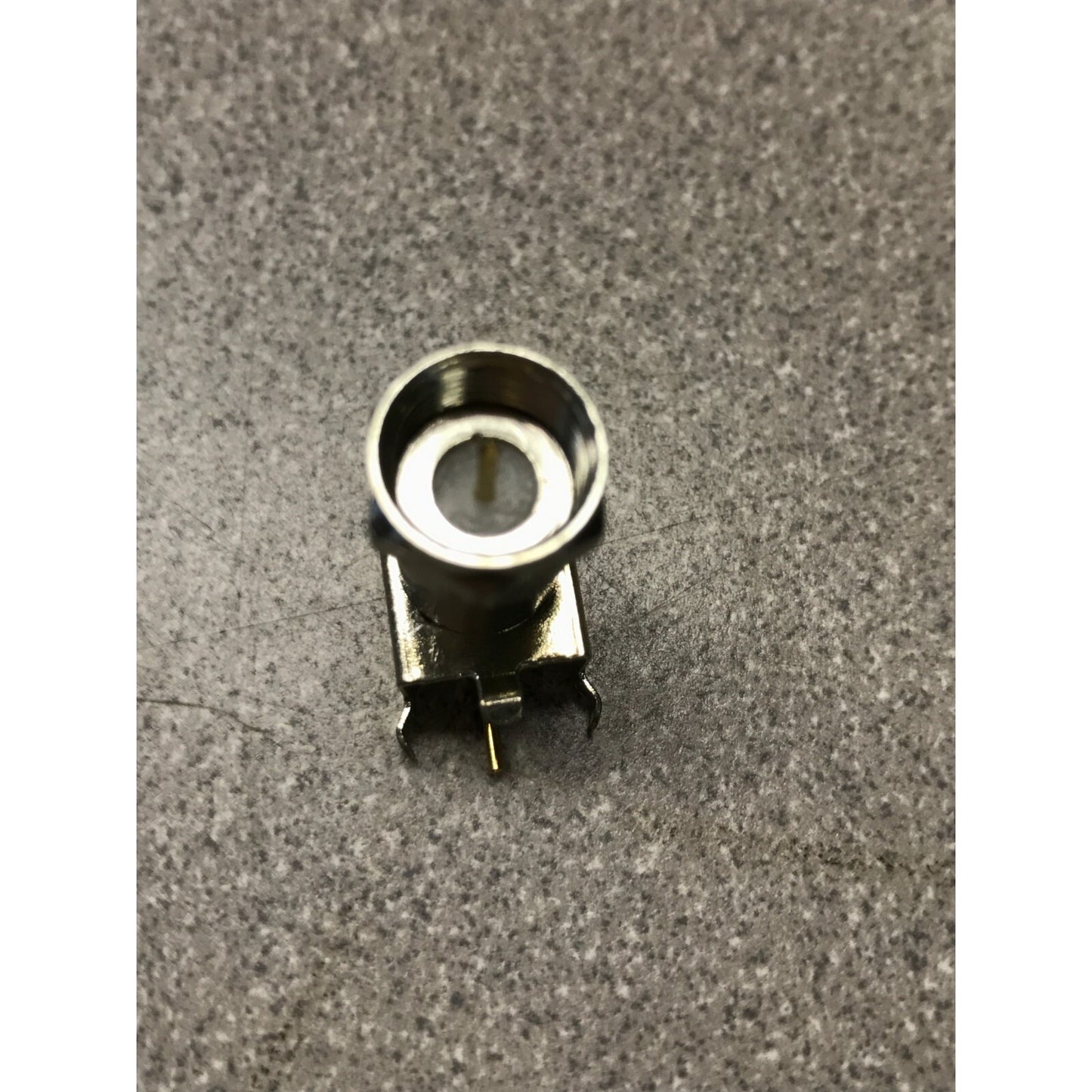 F-Type Male Panel Mount right angle CTP-128-F040 view of connection
