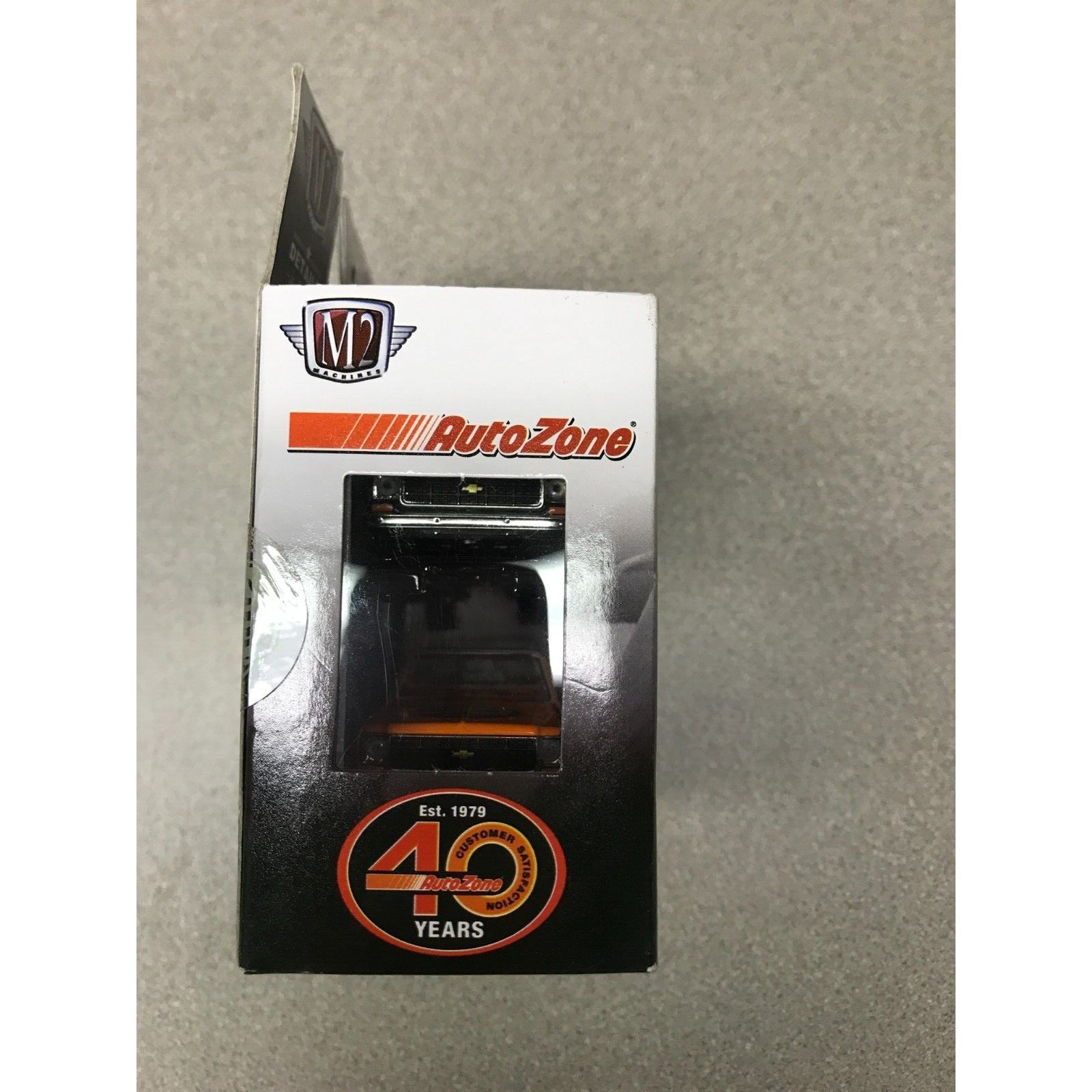 M2 AutoZone 1979 Chevrolet Scottsdale Trucks and Lift  side of box 