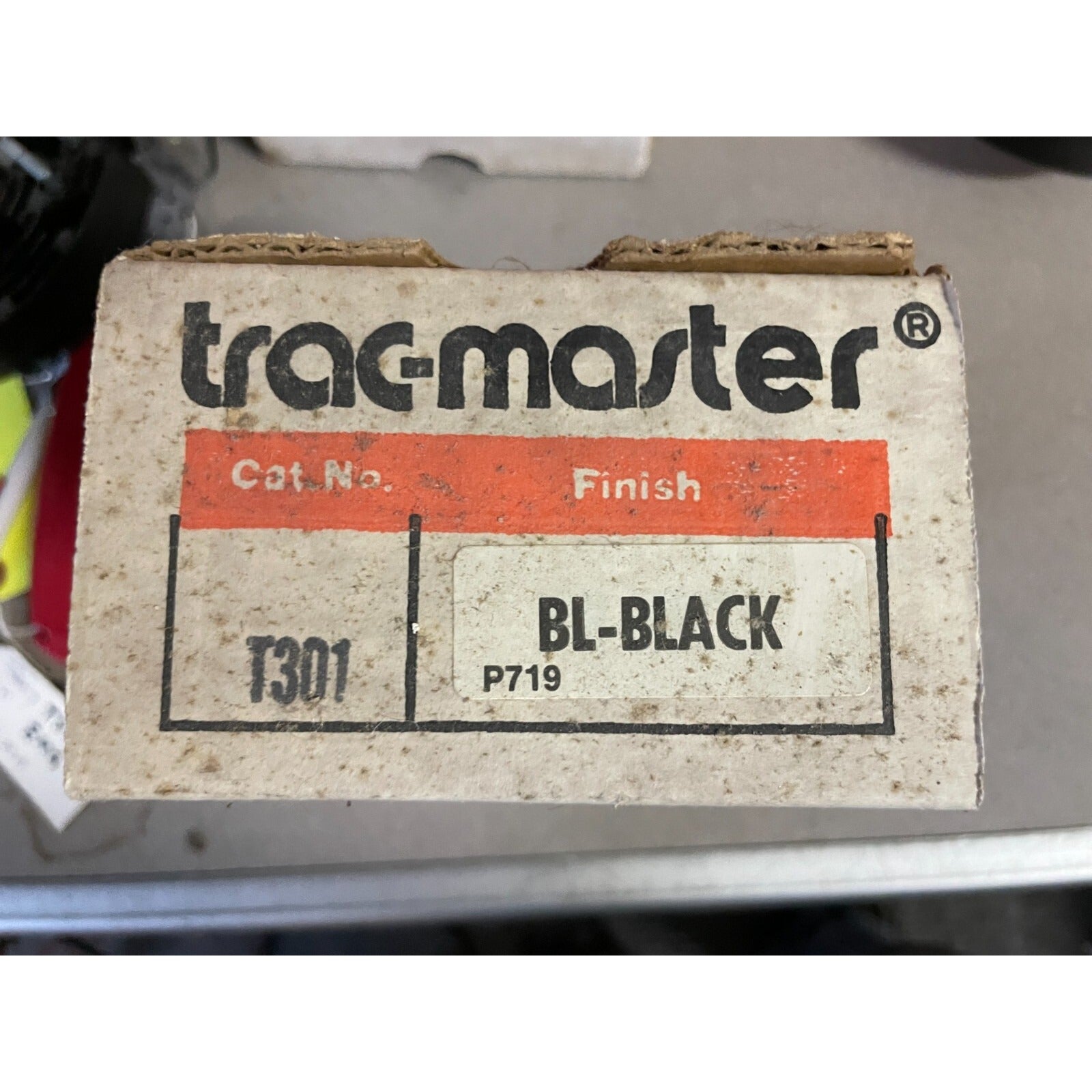 Juno Trac-Master Track Light Head Lamp Shade box with item number and color
