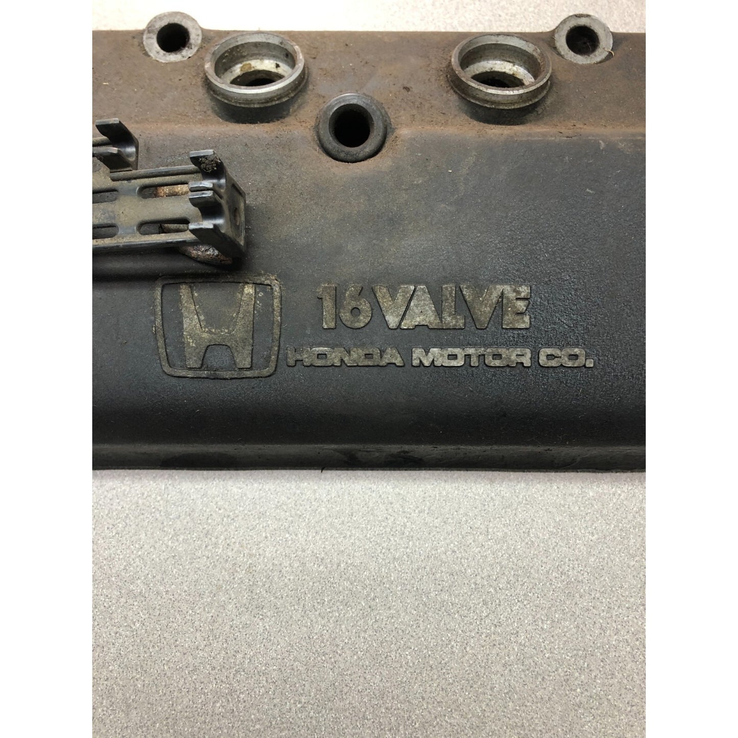 16 Valve Honda Valve Cover product stamp closeup