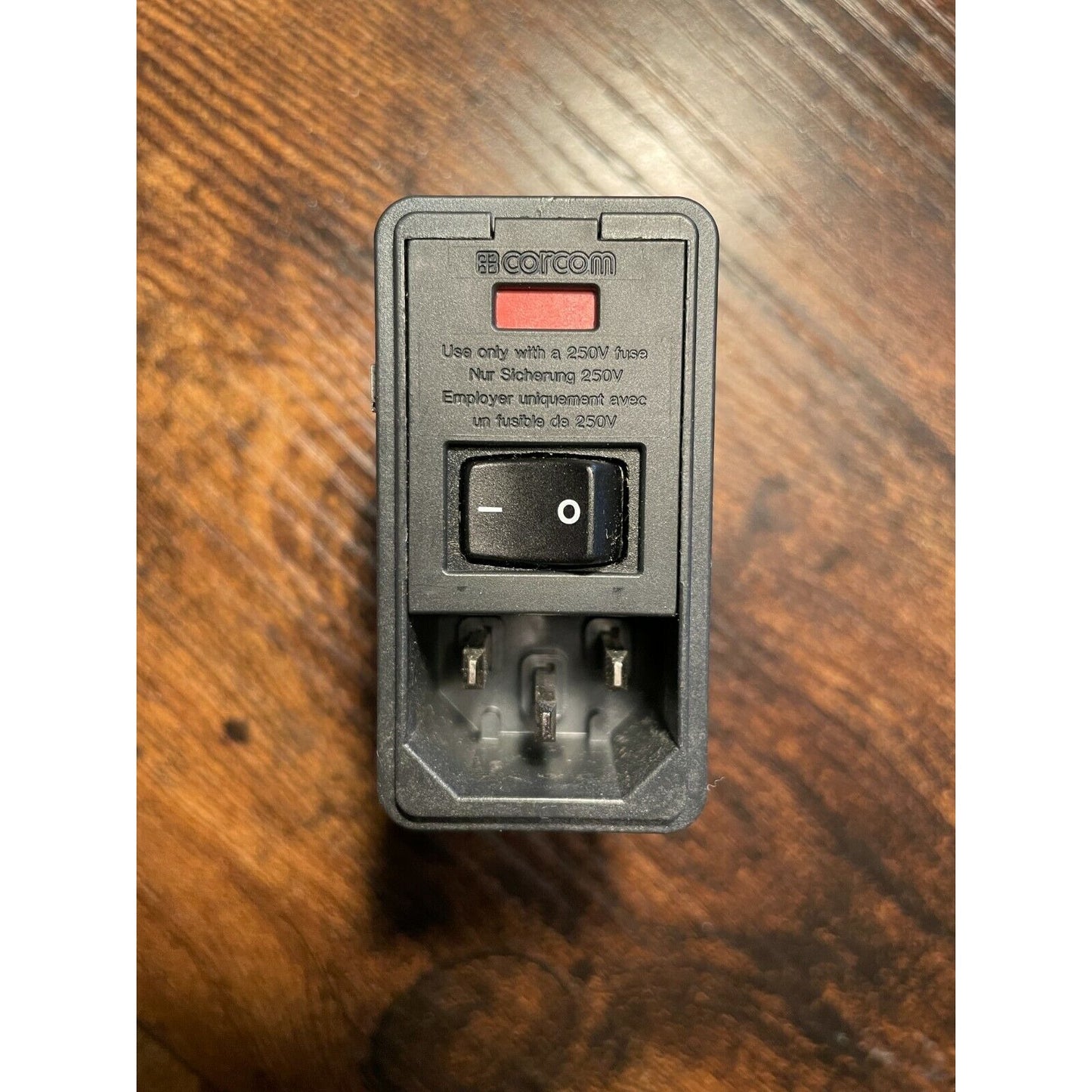 Corcom PS0S0SS3B Power Entry Module, 3A