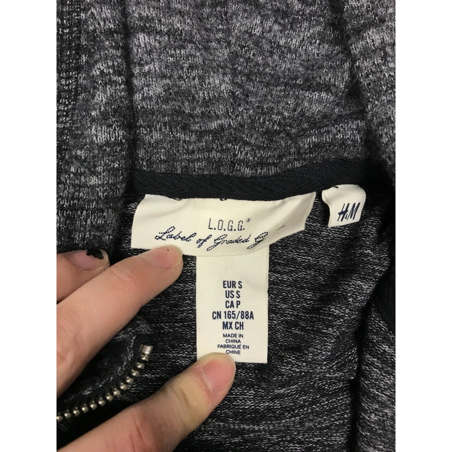 H&M L.O.G.G. Small Thin Zip-Up Hooded Sweater Tag closeup