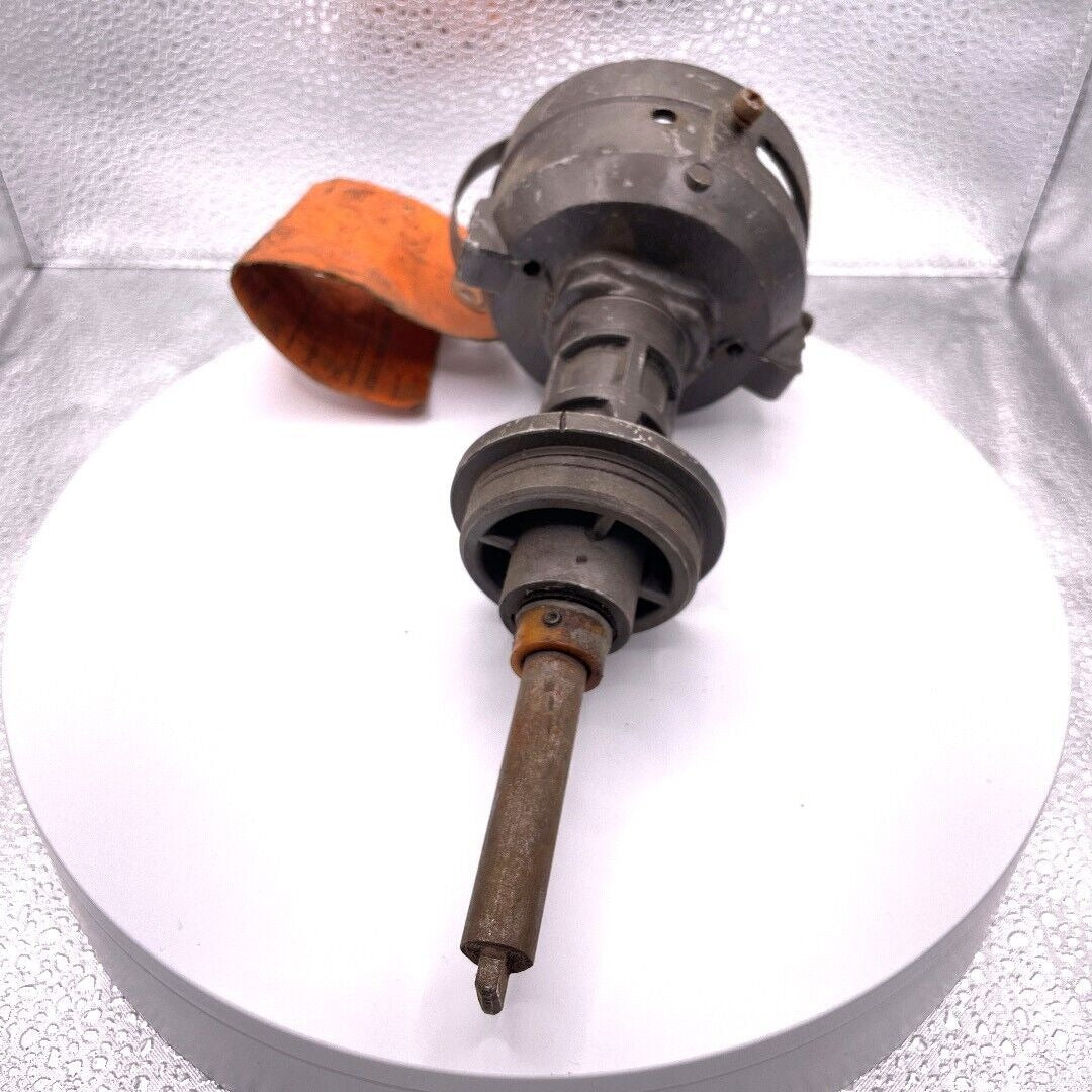 Distributor Housing-Shaft 2875032