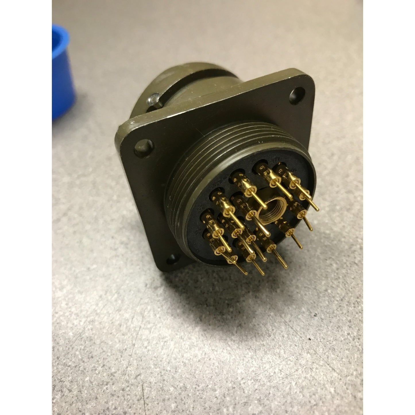 R32MWR-24AC-16S-PCB R3 0616 Military Plug Male to Female 16 Position side/pin view