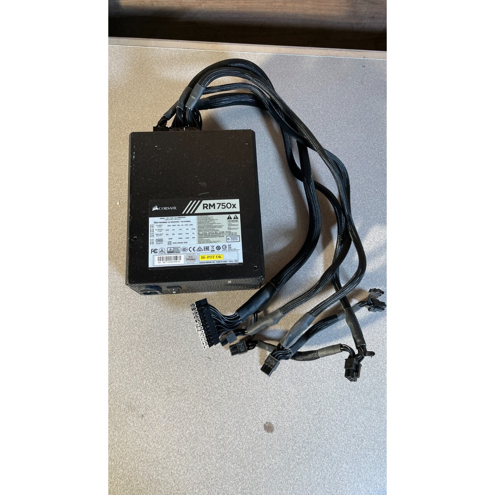 Corsair RM750x Model RPS0016 Power Supply back view with cables