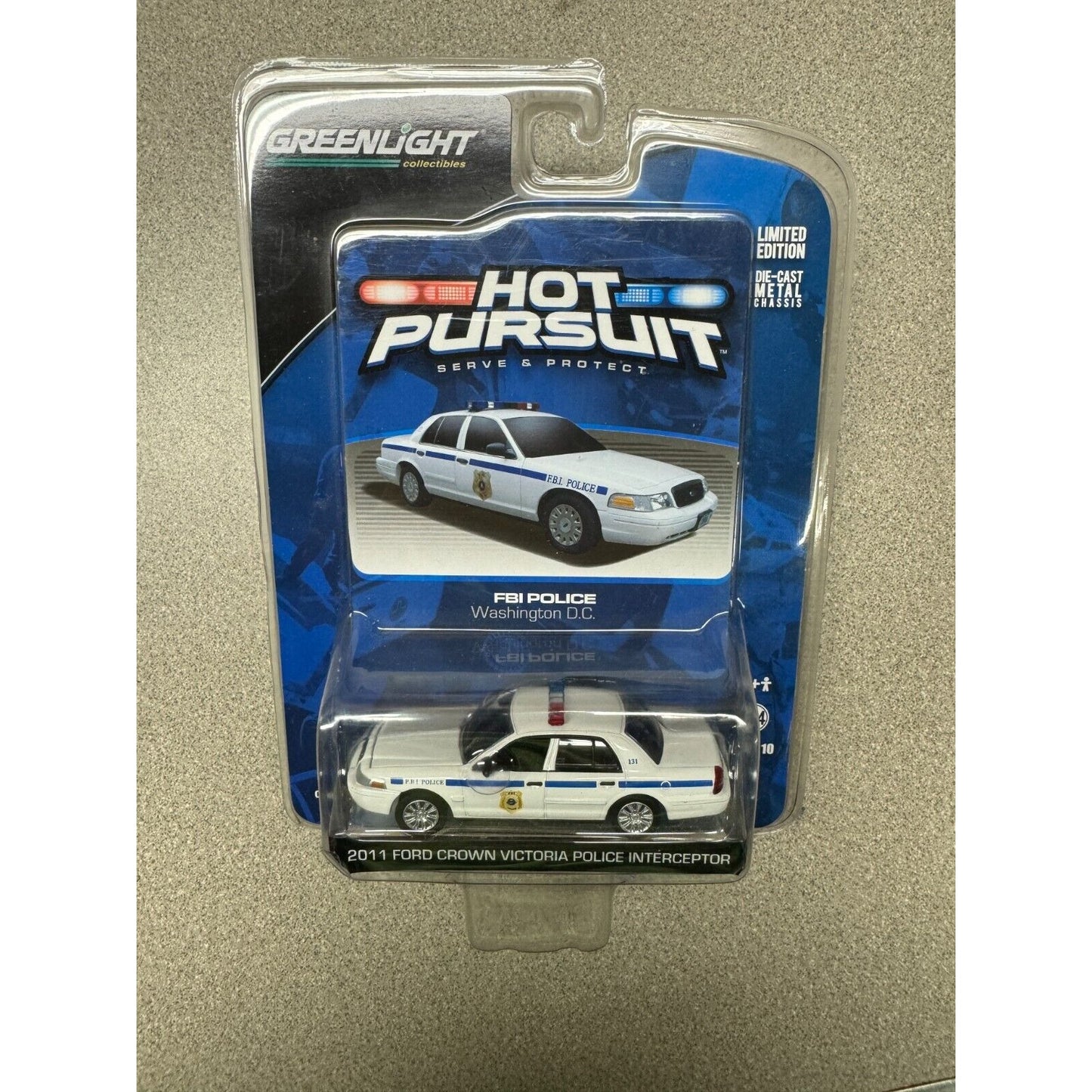 Greenlight FBI Police 2011 Ford Crown Victoria Police Interceptor