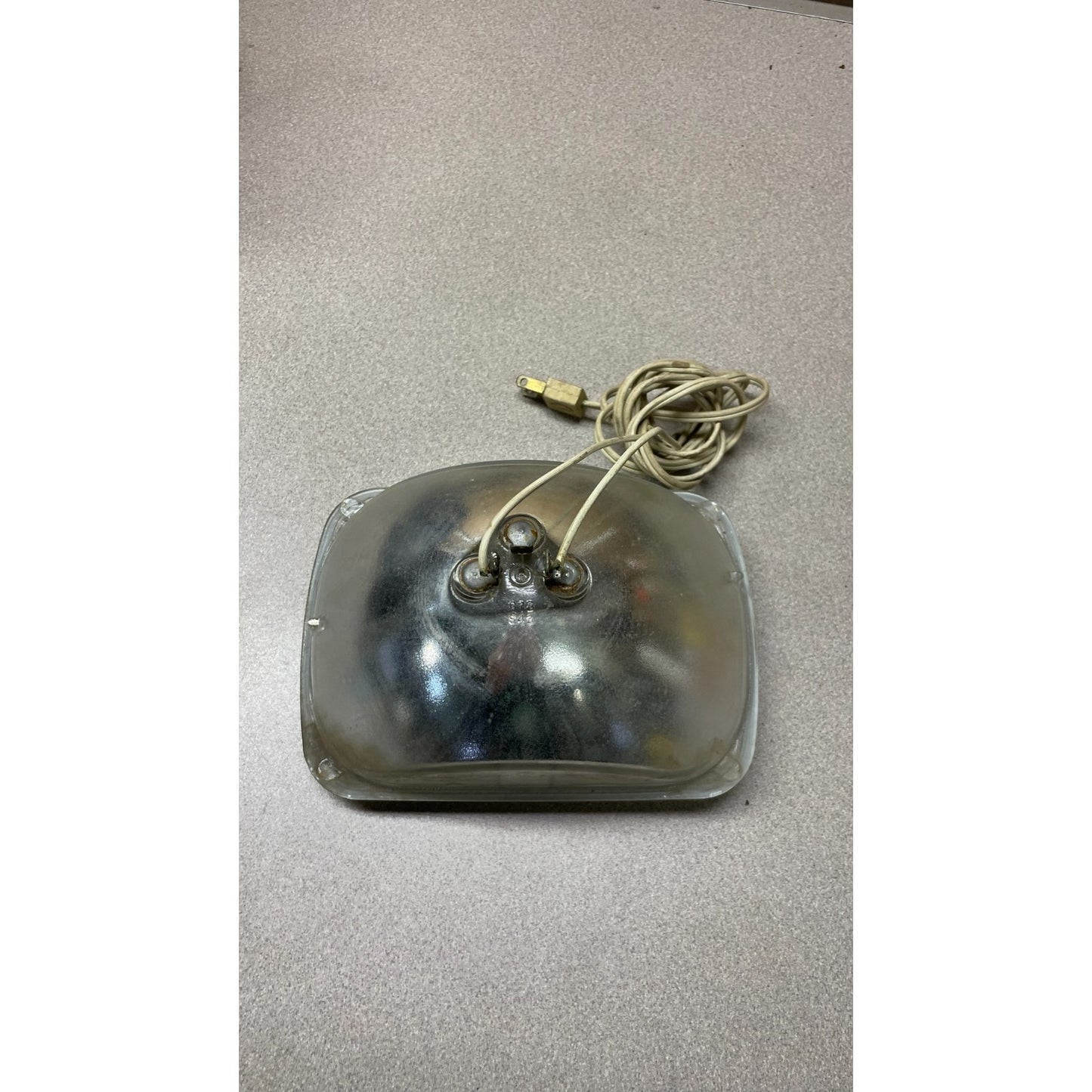 Philips 2B1 Halogen AC Light back view with cord attached