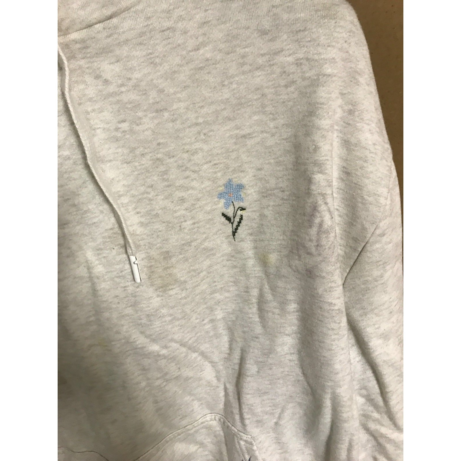 Vans Hoodie Light Grey with Embroidered Floral Designs Women's Medium closeup of embroidered blue flower
