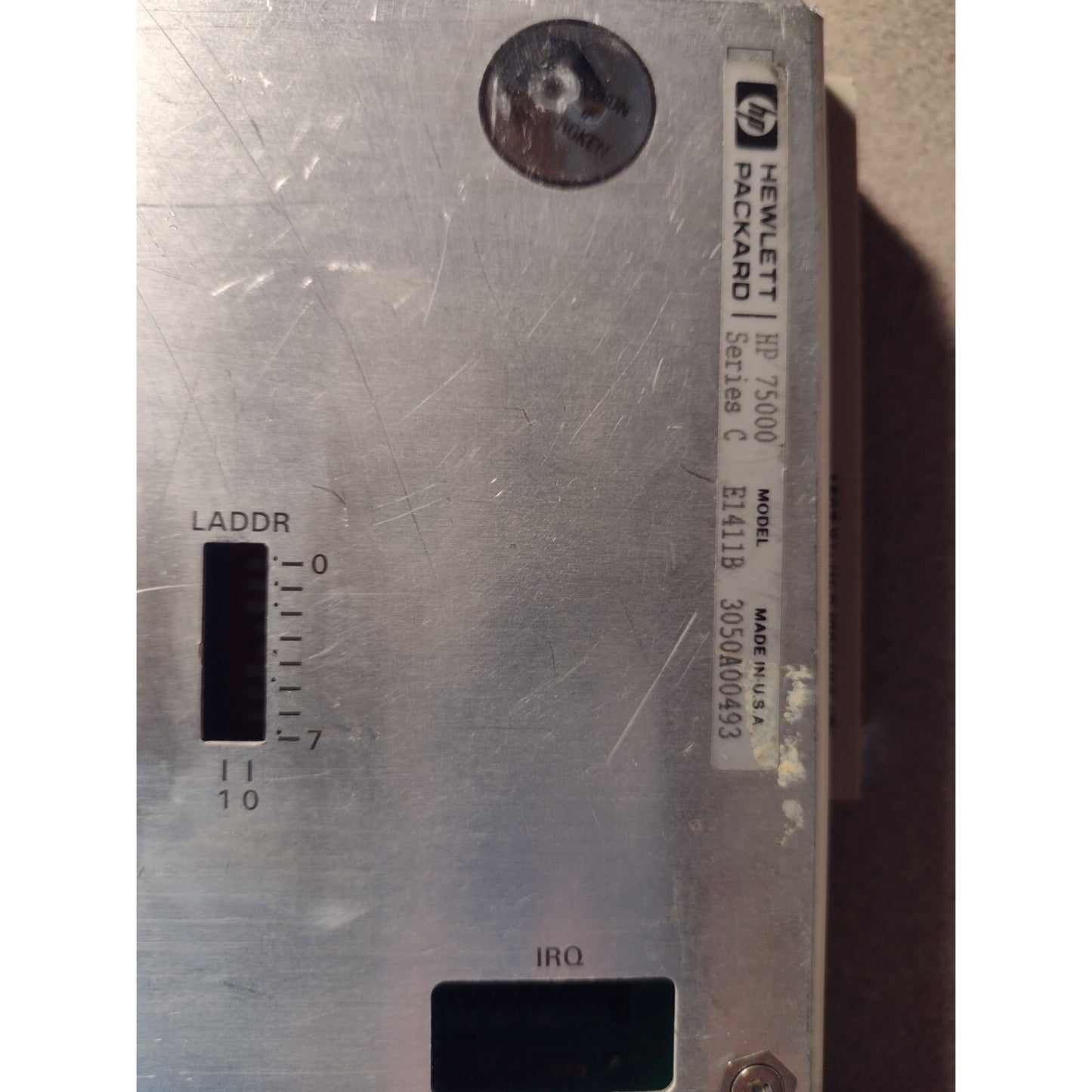 HP E1411B 75000 SERIES 5-1/2-DIGIT MULTIMETER top of unit label and switches