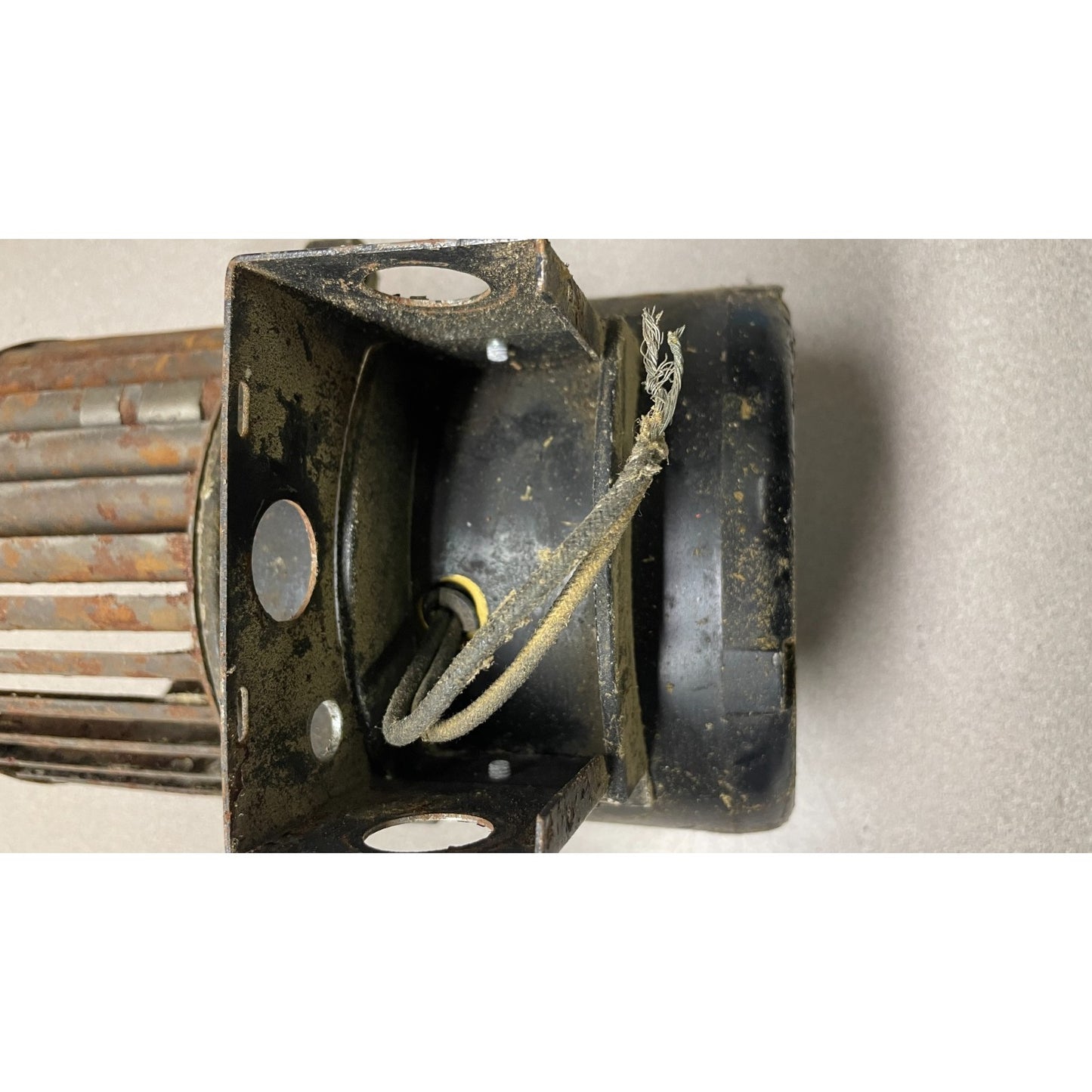 Westinghouse Oil Burner Motor 108P141H01A closeup of wires that need replacing