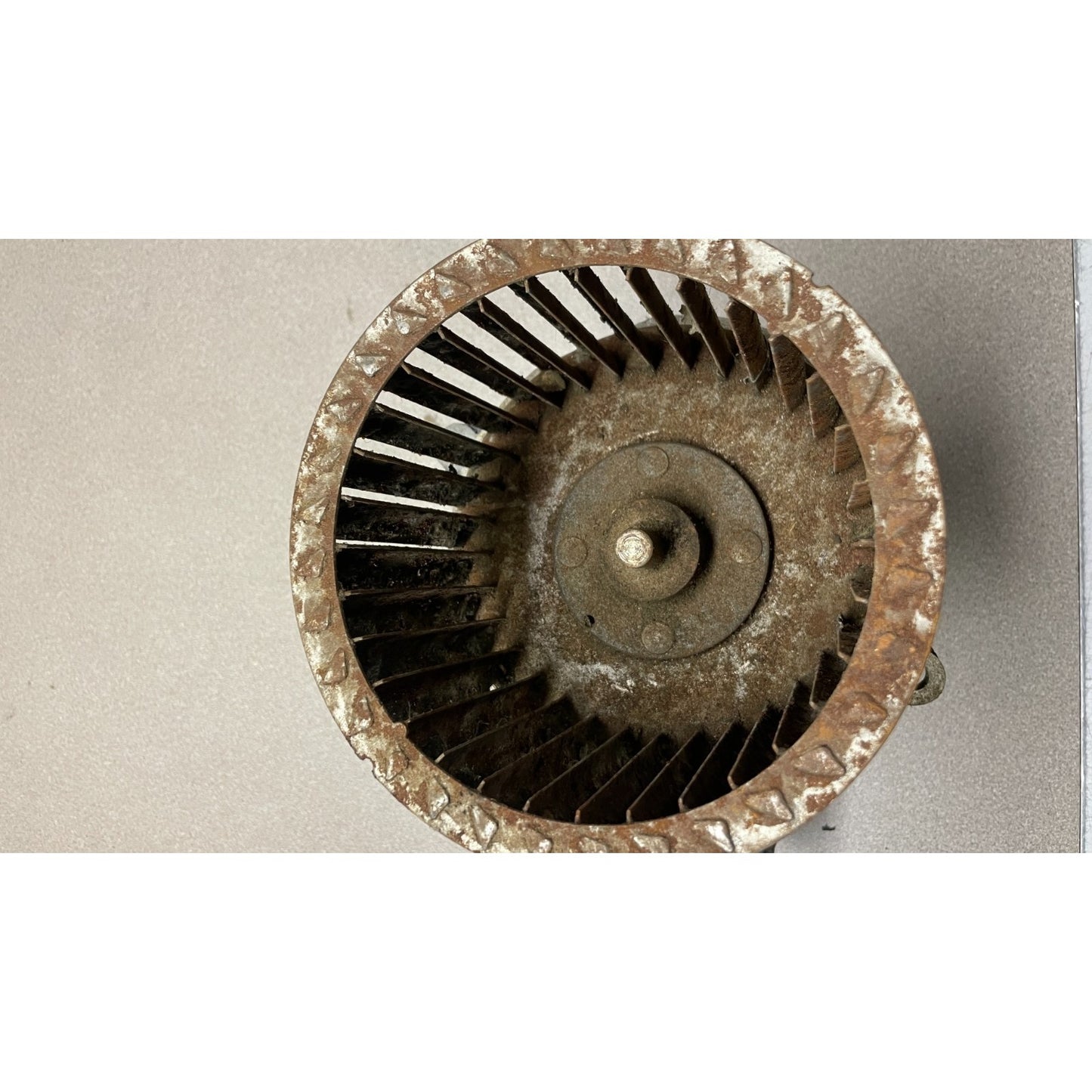 Westinghouse Oil Burner Motor 108P141H01A inside view of motor