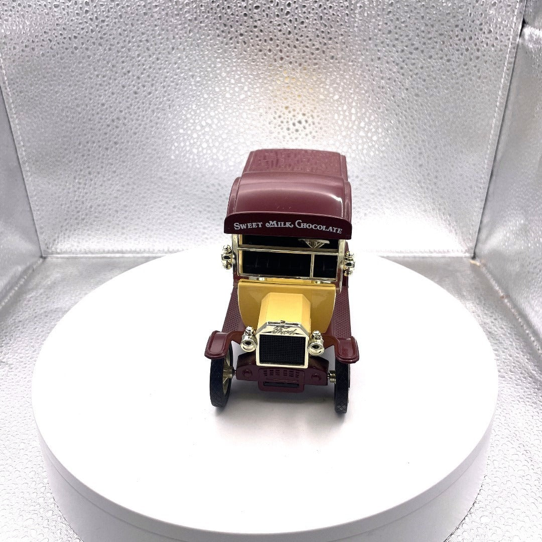 Gearbox Toy Replica 1912 Delivery Car Ford Model T Coin Bank, Hershey's Sweet Milk Chocolate
 front end view