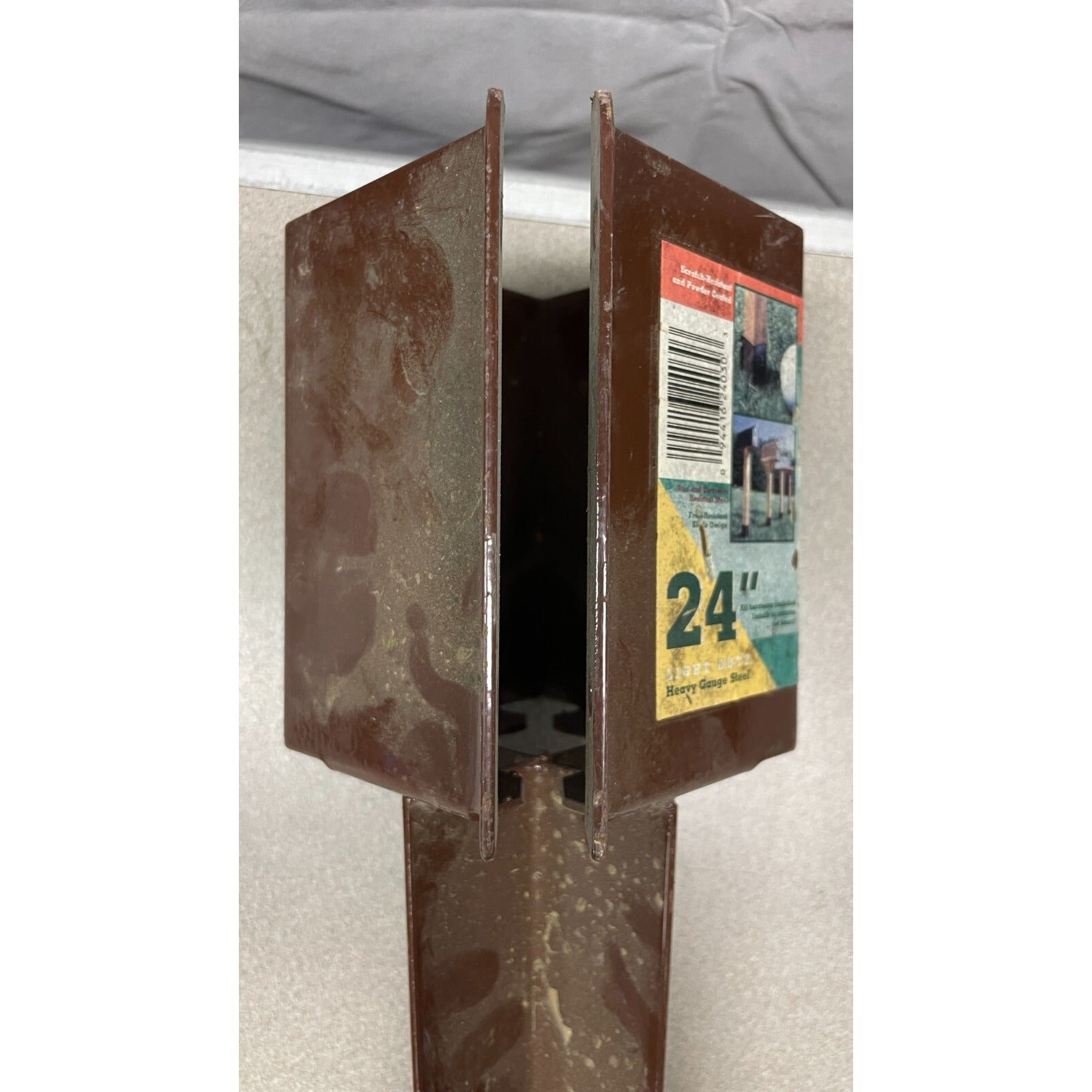 GroundTech Ground Master Heavy Gauge Steel Post System 24" close up