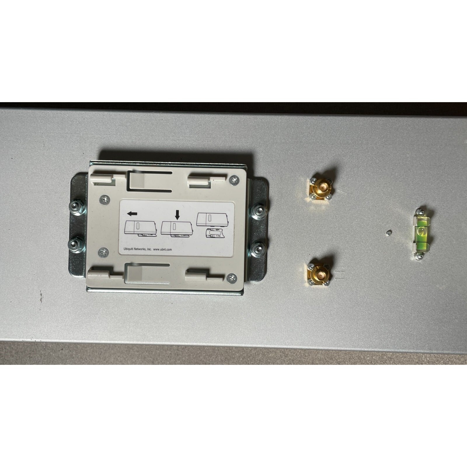 Airmax High Gain Sector Antenna AM2G15 installation diagram