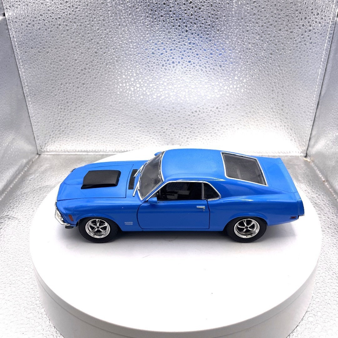 Motor Max 1970 Mustang Boss 429 Blue Die Cast, Scale: 1/24, No. 73303
 drivers side view