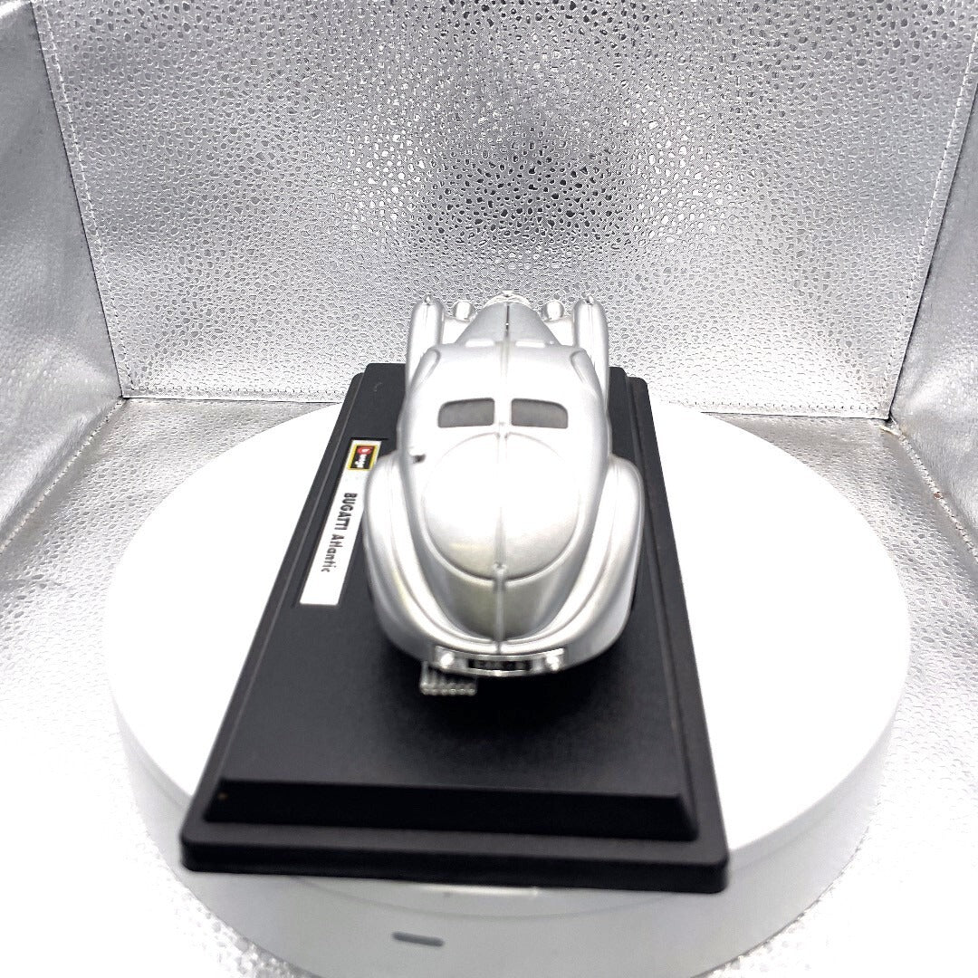Burago Bugatti 57 SC Atlantic Silver Die Cast, Scale: 1/24 rear view