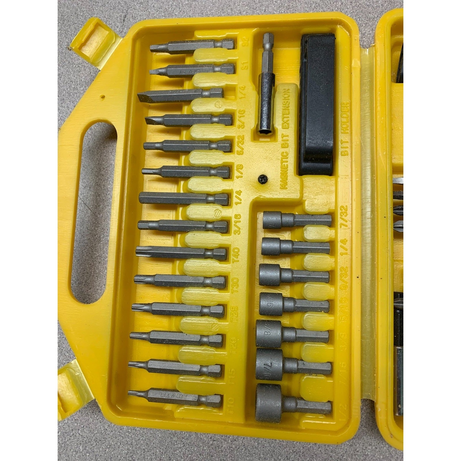 Titan Drill Bit and Power Bit Set (53 pieces) closeup of drill bits
