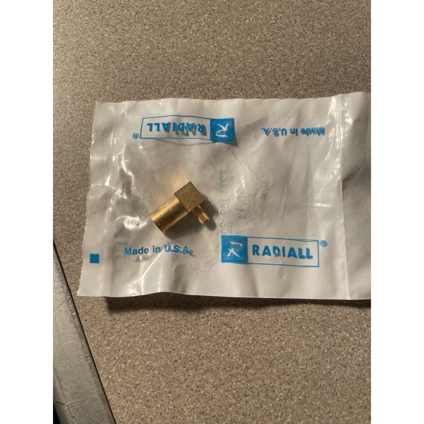 Radiall R214