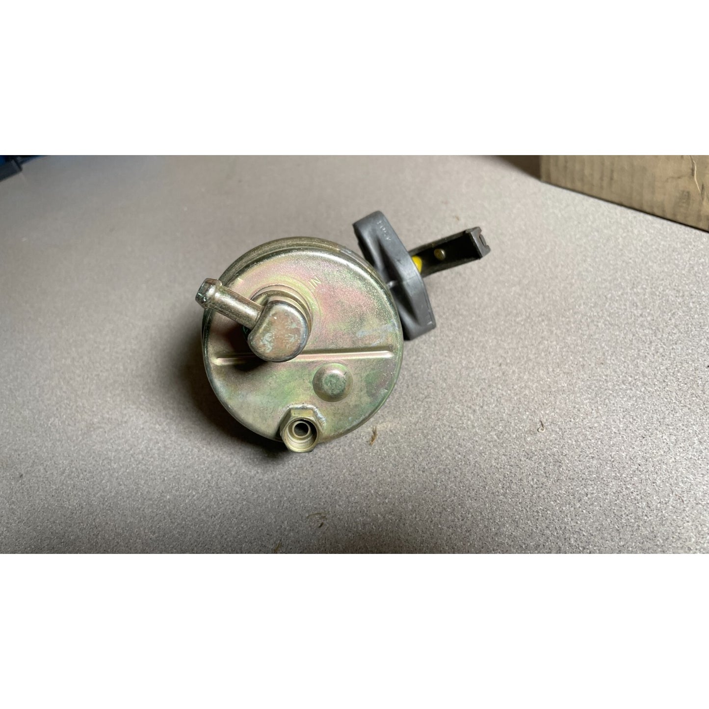 Borg Warner FP4503, AC 40446 Mechanical Fuel Pump top view 