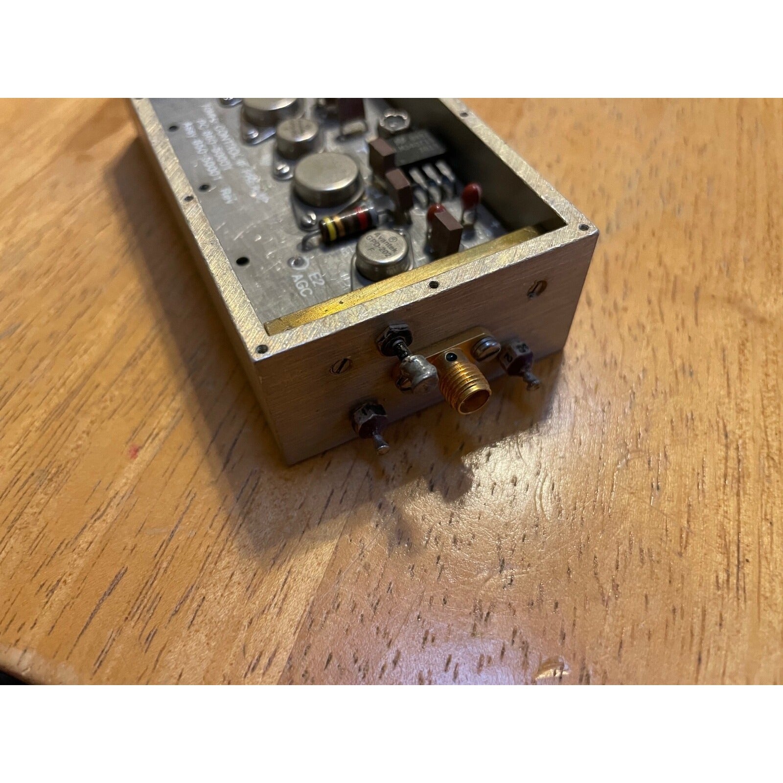 PC 860-50001 Control Box 70MHz top/internal and side view with connnection