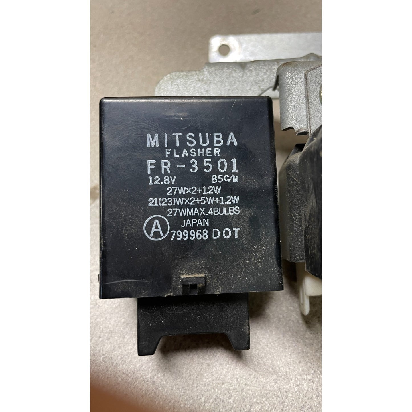 OEM Honda Civic Del Sol Main Relay Assembly closeup of relay with product specifications 
