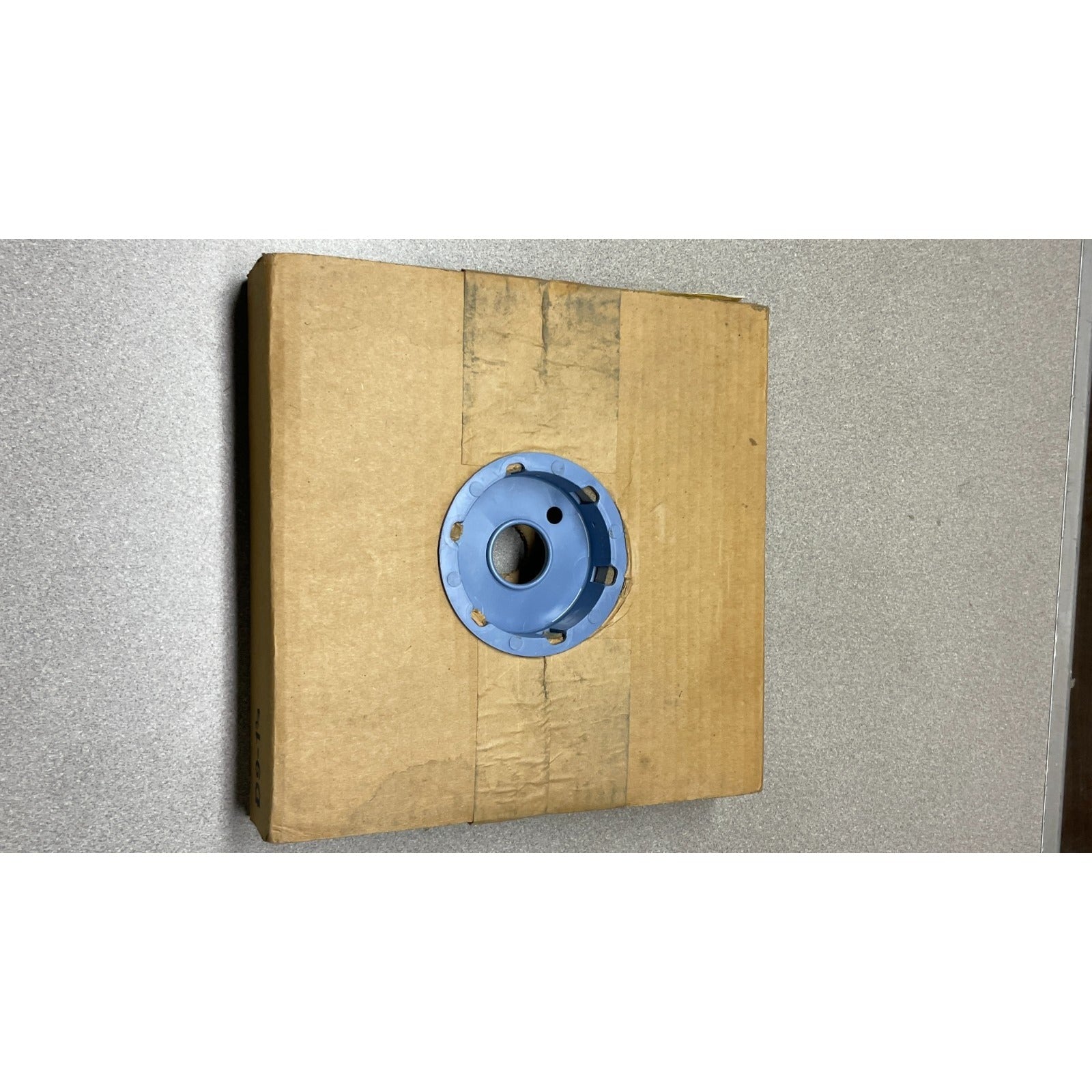 100' Amphenol SPECTRA STRIP 191-2801-026 Flat Cable Extruded Zip 300V Sealed Box back side of box showing reel. 