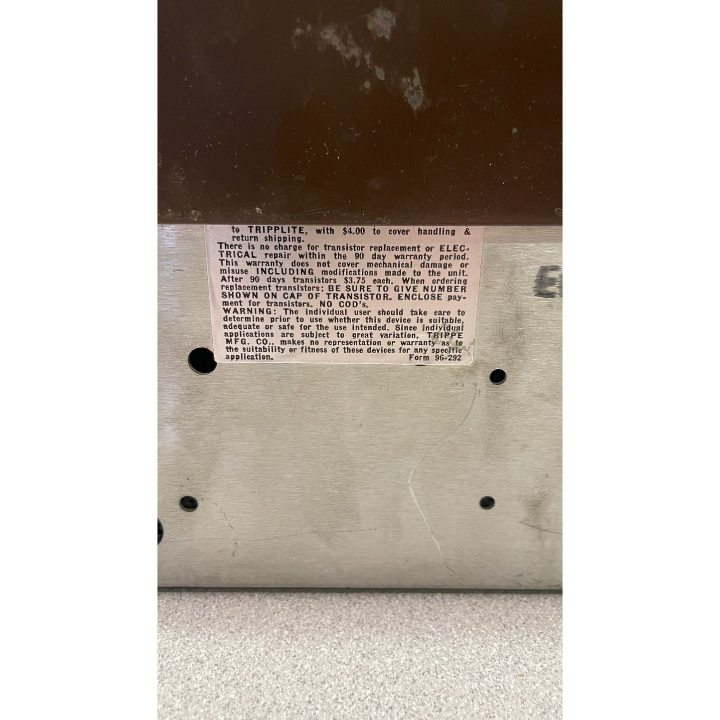 Powerverter Model PV-550 DC to AC Inverter - 115 VAC, 60Hz Output closeup of product label